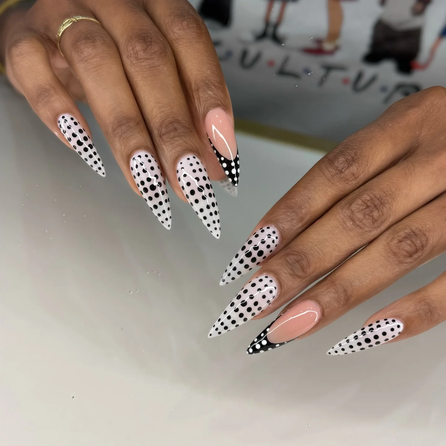 ✨ Simple, but never boring 💅 

Walk-ins welcome!
📞 Text/call to book:
&mdash; 📍 Sunset: (323) 845-0962
&mdash; 📍 Selma: (323) 681-5553
💻 www.colorcoatla.com (www.colorcoatla.com)
🕒 Hours: Mon&ndash;Sat 10am&ndash;7:30pm | Sun 10am&ndash;5pm

#c
