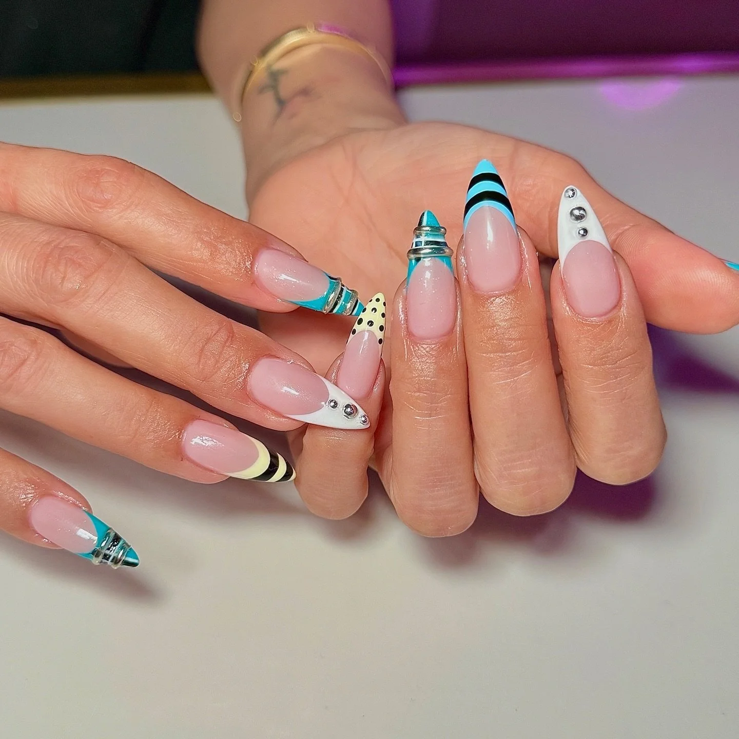 ✨Details Matter. Always. ✨

Walk-ins welcome!
📞 Text/call to book:
&mdash; 📍 Sunset: (323) 845-0962
&mdash; 📍 Selma: (323) 681-5553
💻 www.colorcoatla.com (www.colorcoatla.com)
🕒 Hours: Mon&ndash;Sat 10am&ndash;7:30pm | Sun 10am&ndash;5pm

💅 Set