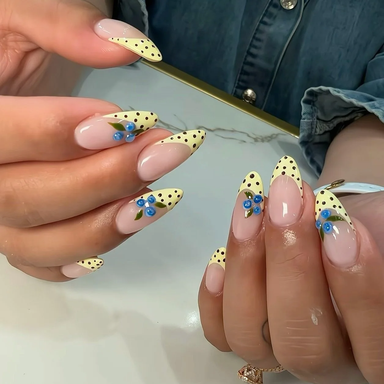 ✨ Tiny art, big energy 🫐 

Walk-ins welcome!
📞 Text/call to book:
&mdash; 📍 Sunset: (323) 845-0962
&mdash; 📍 Selma: (323) 681-5553
💻 www.colorcoatla.com (www.colorcoatla.com)
🕒 Hours: Mon&ndash;Sat 10am&ndash;7:30pm | Sun 10am&ndash;5pm

💅 Set