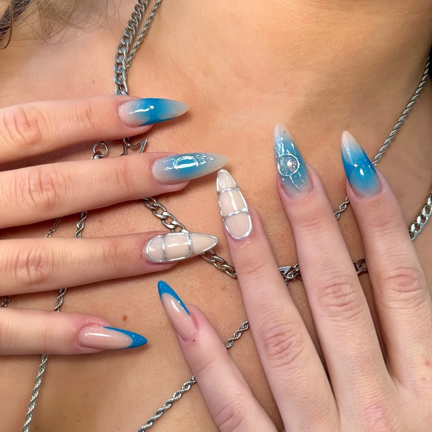 💅 Color. Coat. Confidence. ✨

Walk-ins welcome!
📞 Text/call to book:
&mdash; 📍 Sunset: (323) 845-0962
&mdash; 📍 Selma: (323) 681-5553
💻 www.colorcoatla.com (www.colorcoatla.com)
🕒 Hours: Mon&ndash;Sat 10am&ndash;7:30pm | Sun 10am&ndash;5pm

💅 