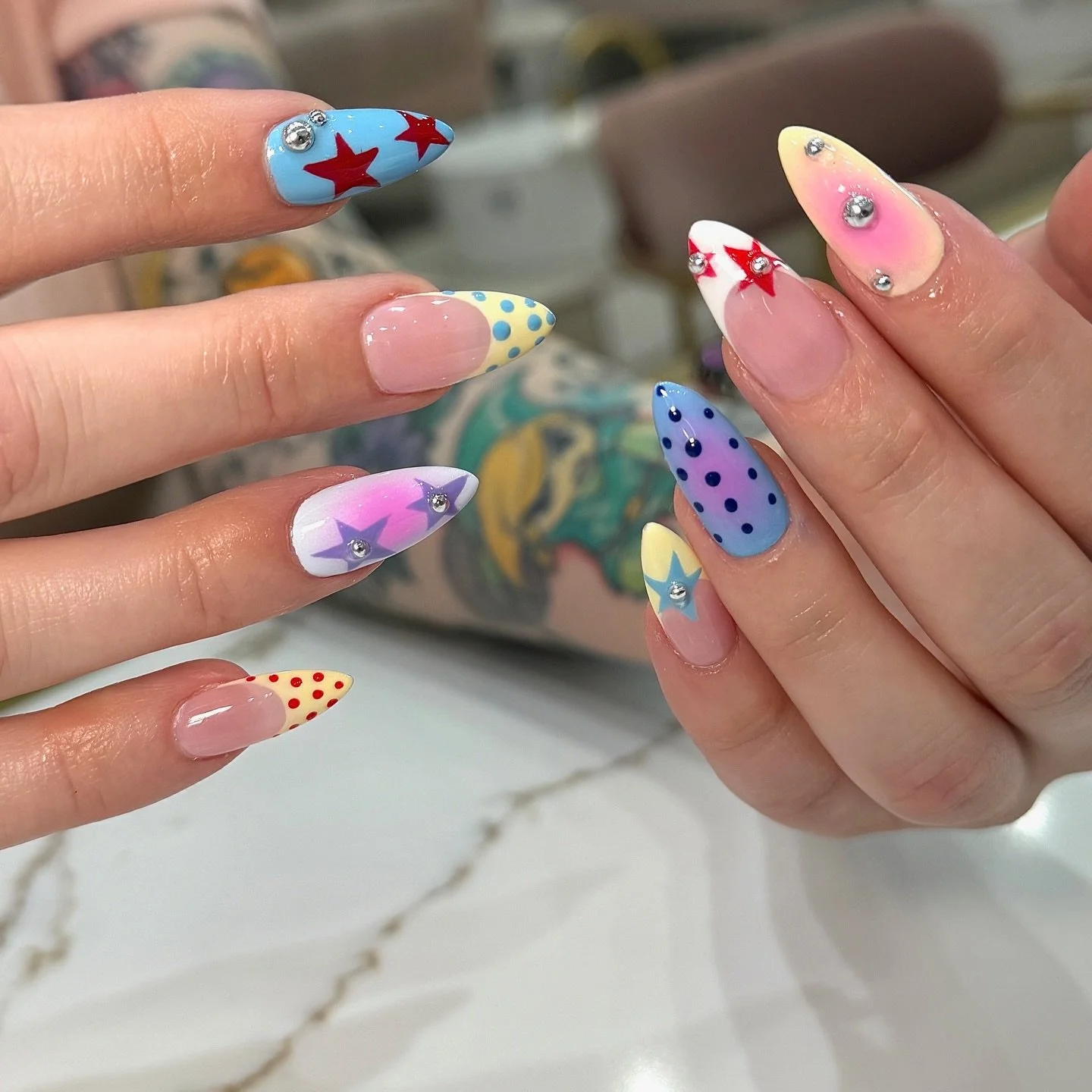 ✨ detail driven 👌🏻

Walk-ins welcome!
📞 Text/call to book:
&mdash; 📍 Sunset: (323) 845-0962
&mdash; 📍 Selma: (323) 681-5553
💻 www.colorcoatla.com (www.colorcoatla.com)
🕒 Hours: Mon&ndash;Sat 10am&ndash;7:30pm | Sun 10am&ndash;5pm

💅 Set by ou