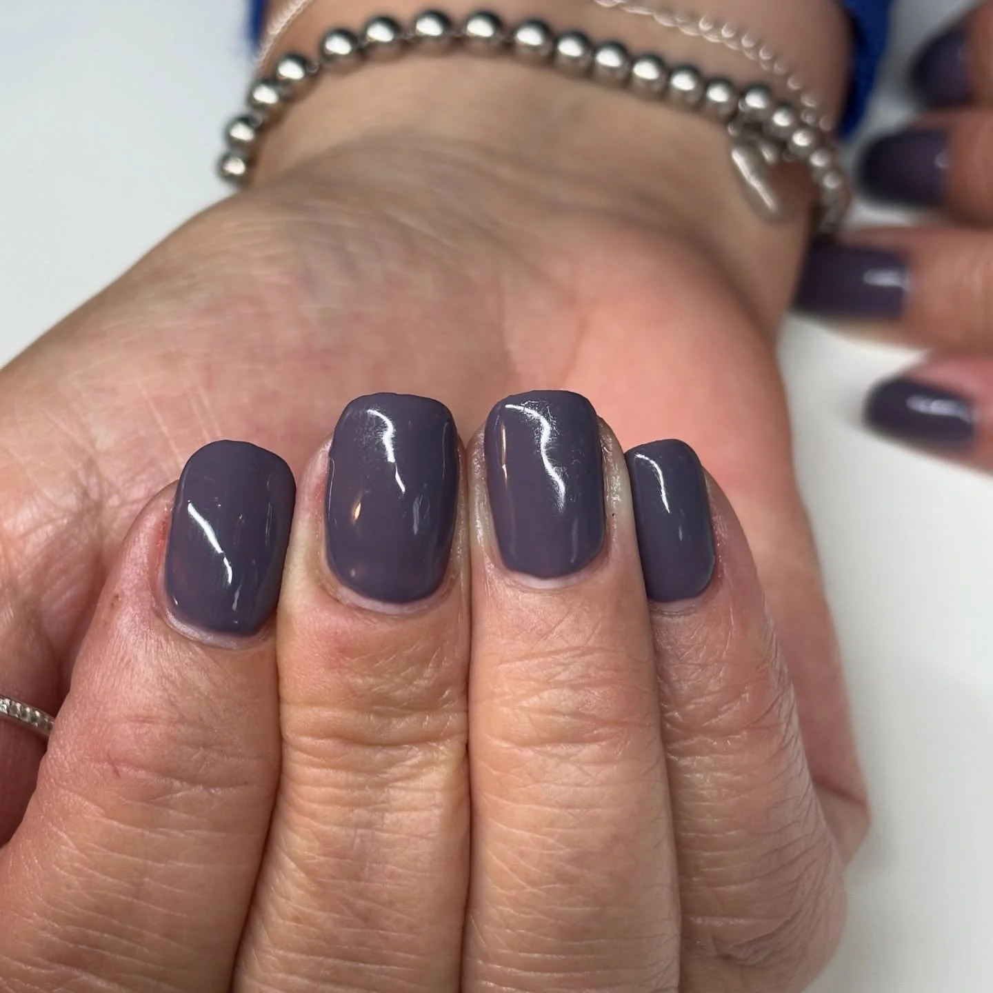 Autumn colours are in full bloom now and this new shade is so beautiful, something a little different from the usual autumn shades.
#biosculpturecolours #biosculpturenails #clanails #clevedonnails #clevedon #newnails #autumn #autumncolours