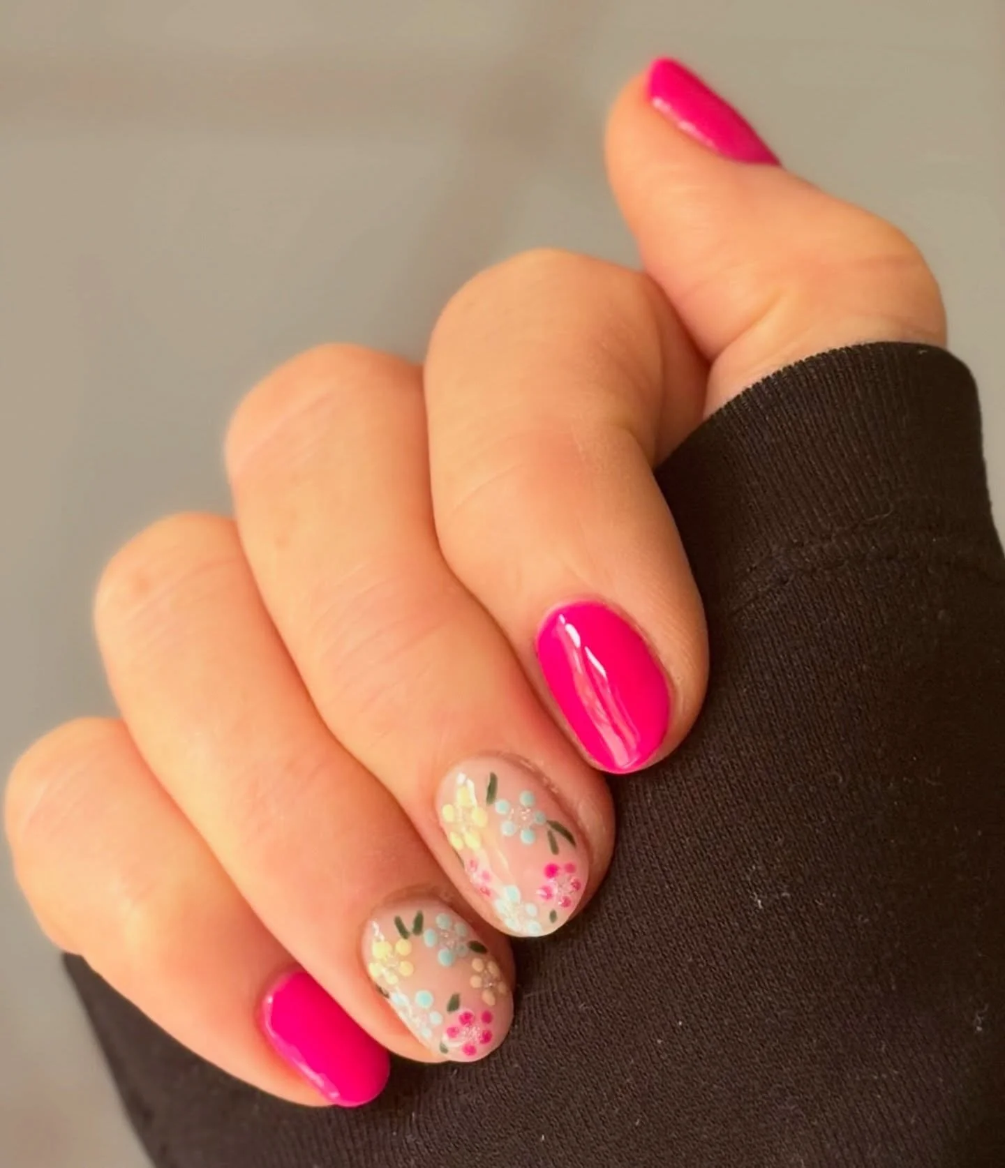 I am loving that fresh set of nails feeling right now, if you know, you know. 🩷🌸
It&rsquo;s been a tough week so looking at my spring nails puts a smile on my face. 
If you need a little pick me up then I thoroughly recommend a manicure to do the t