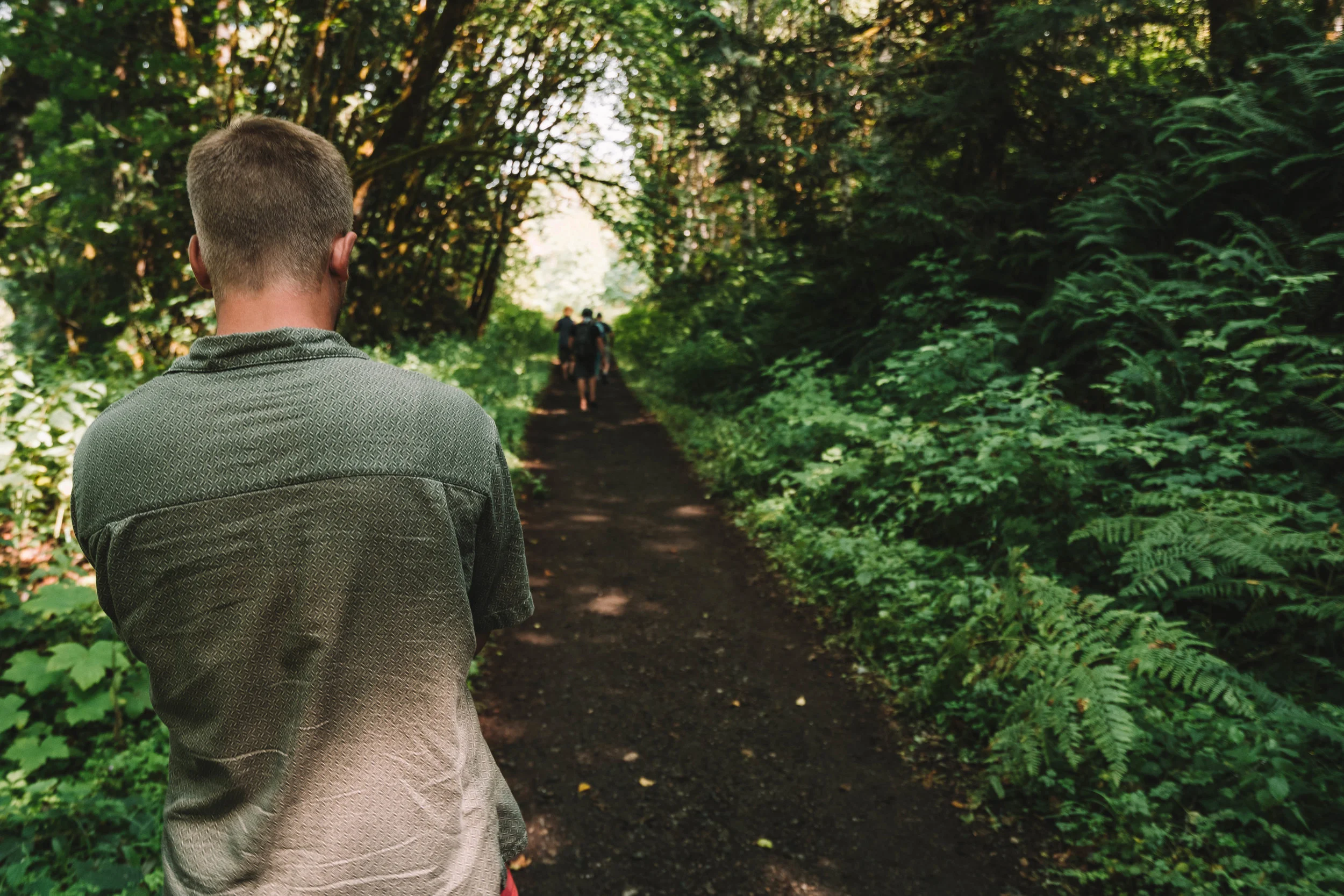  A 15-minute viridian stroll to Bacon Point. 