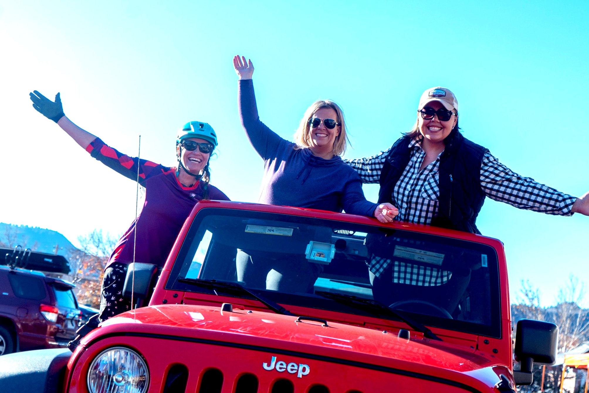 jeep%2Bpic%2Bwith%2Ba%2Bc%2Band%2Bm.jpg