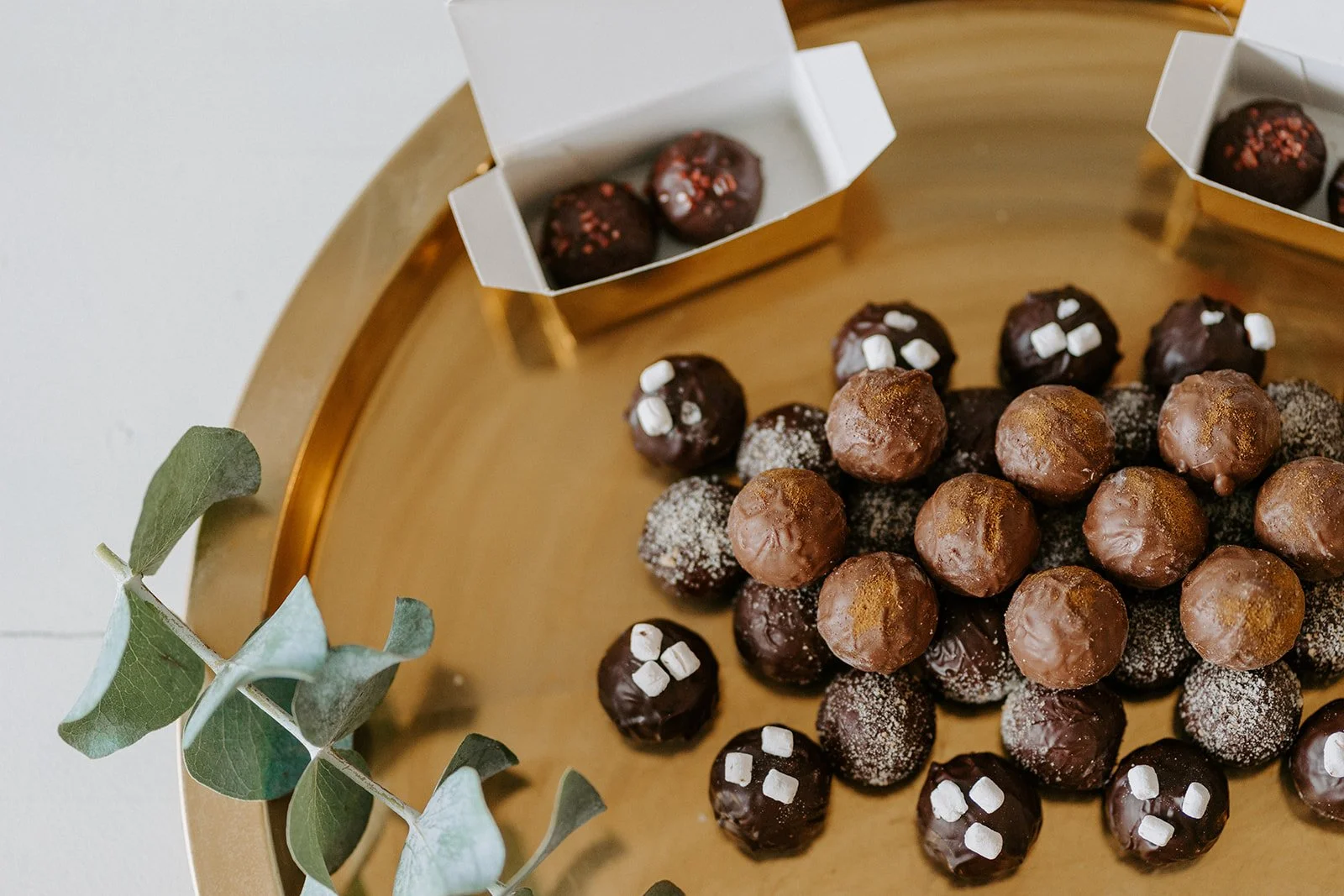 Gold Cherry Bakery Artisan Cake Shop & Bakery in Mississauga