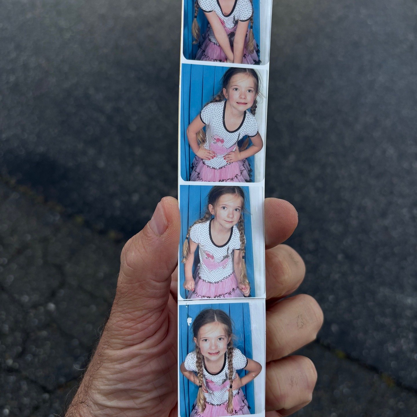 🎞️ Model 13: The Best Classic Photobooth Strips in North America! 🎞️
Since 1999, PhotoWorks Interactive has led the retro photobooth revival with chemical-free, flash-driven, self-service booths that never go out of style. Our Model 13 is making wa