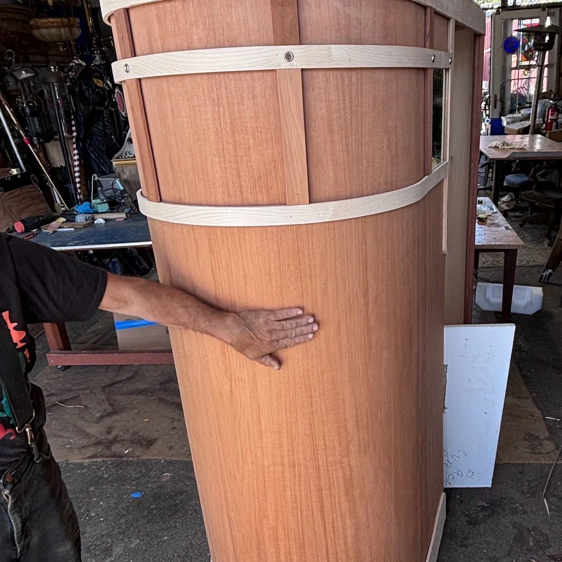 PhotoWorks Interactive is proud to re-introduce the MADE IN THE USA Model 9 Photo Booth.
Created in collaboration with California&rsquo;s finest master craftsmen, the legendary Model 9 has been reborn with painstaking attention to every original deta