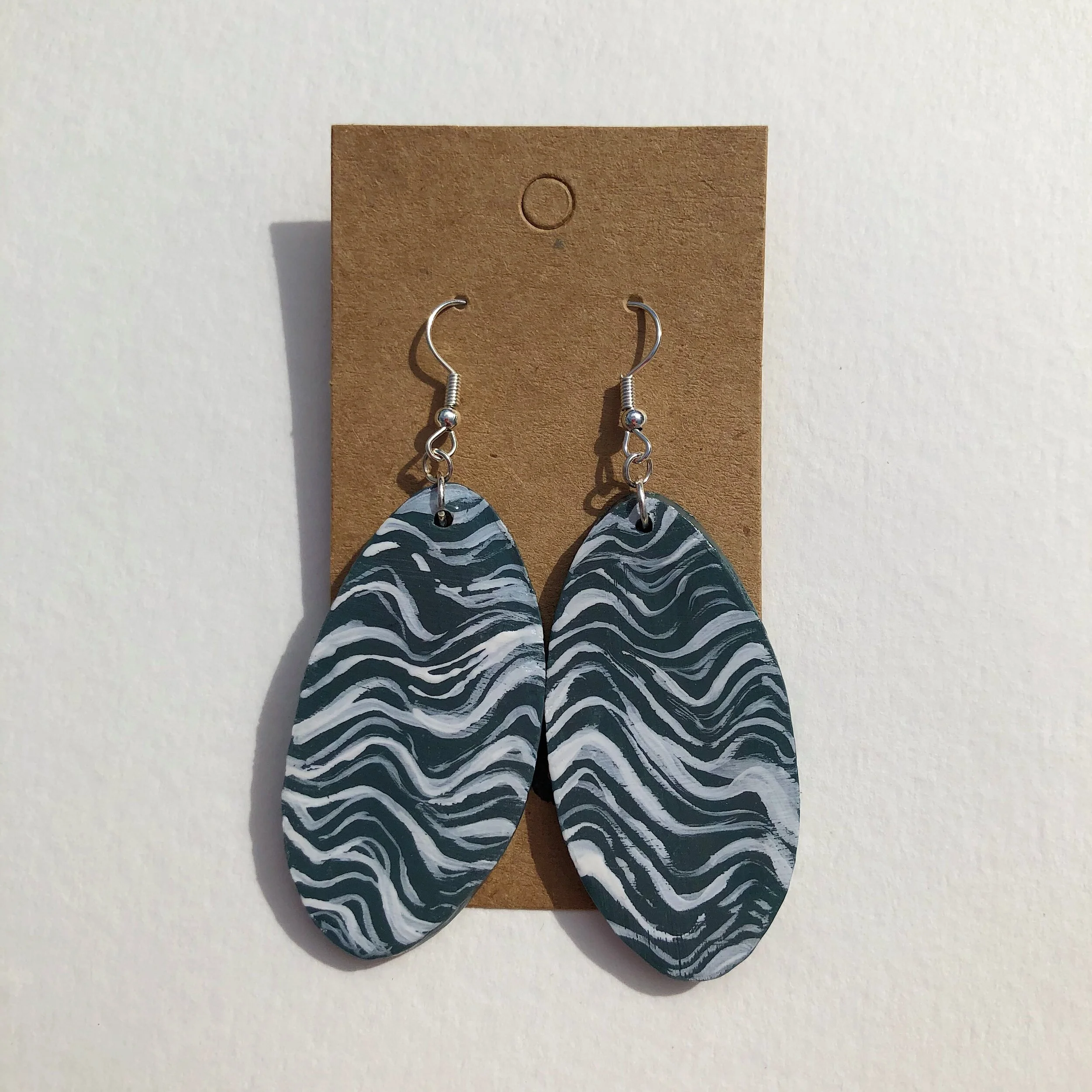 Oval Wave Hooks.jpg