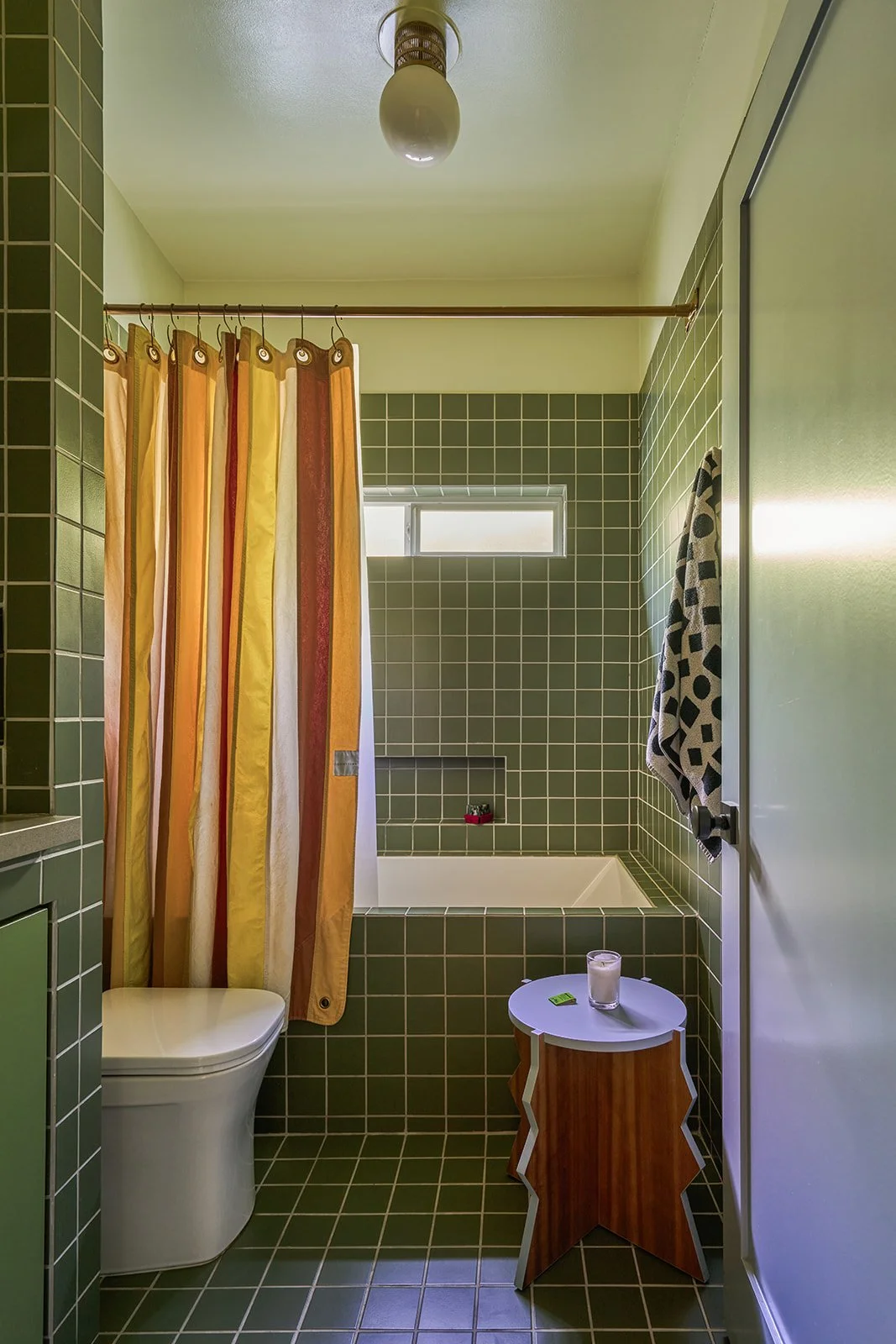 Kendall Ave0188 1_V1_V2.jpg