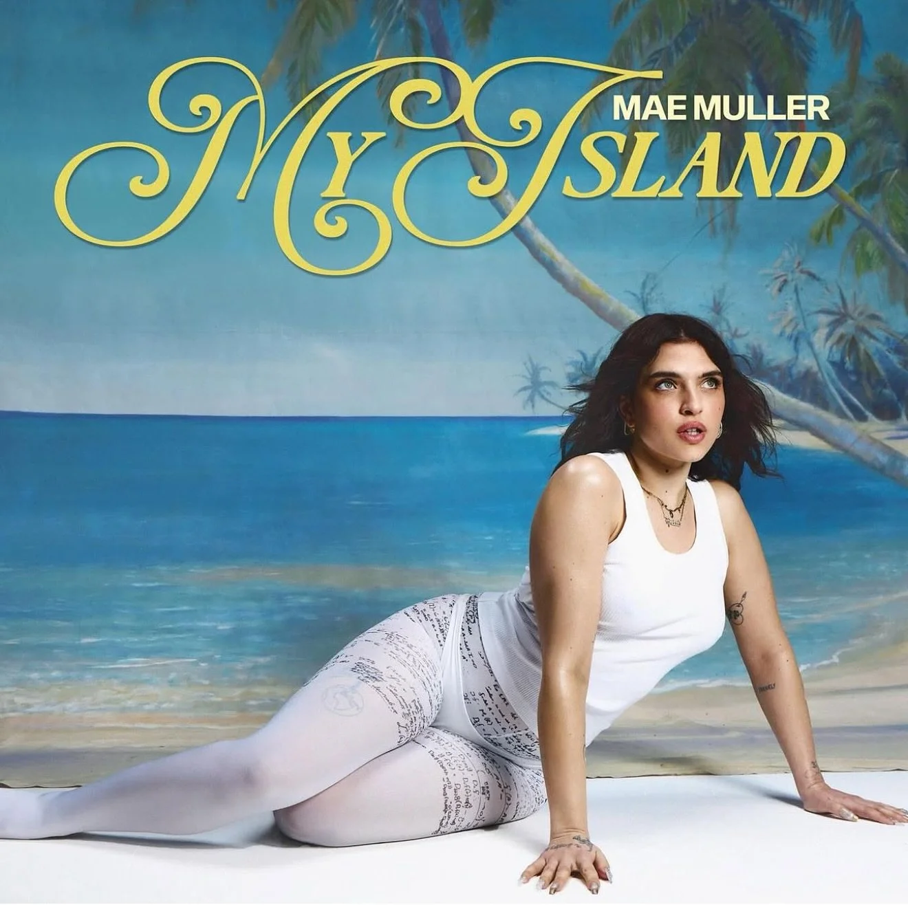 @maemuller - &lsquo;My Island&rsquo; EP is out now. Holly is one my absolute fav collaborators, and I&rsquo;ve the honour of being a part of &ldquo;In My Head&rdquo; and &ldquo;Hello Kitty&rdquo;, written with my friends 💕