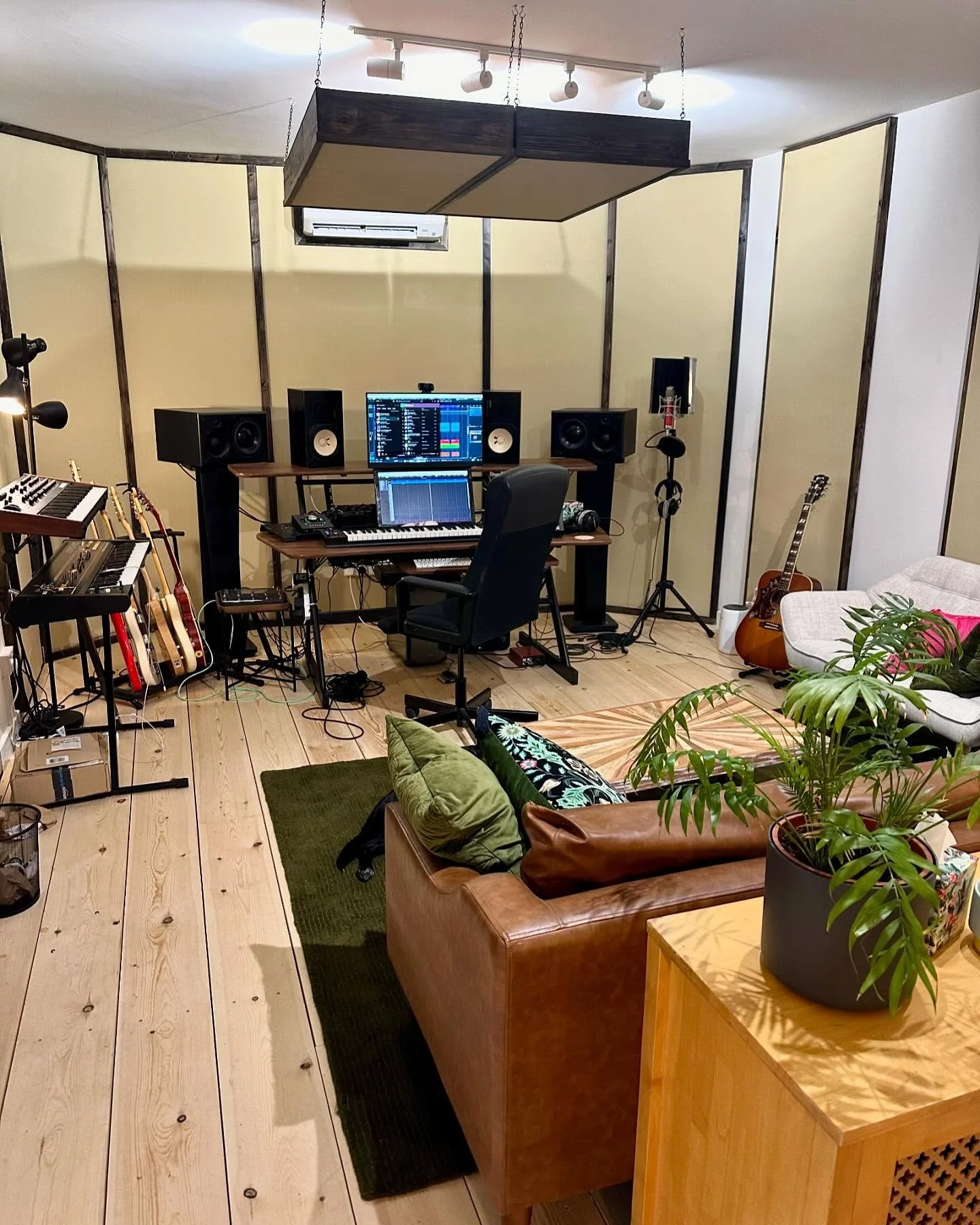 new studio dump