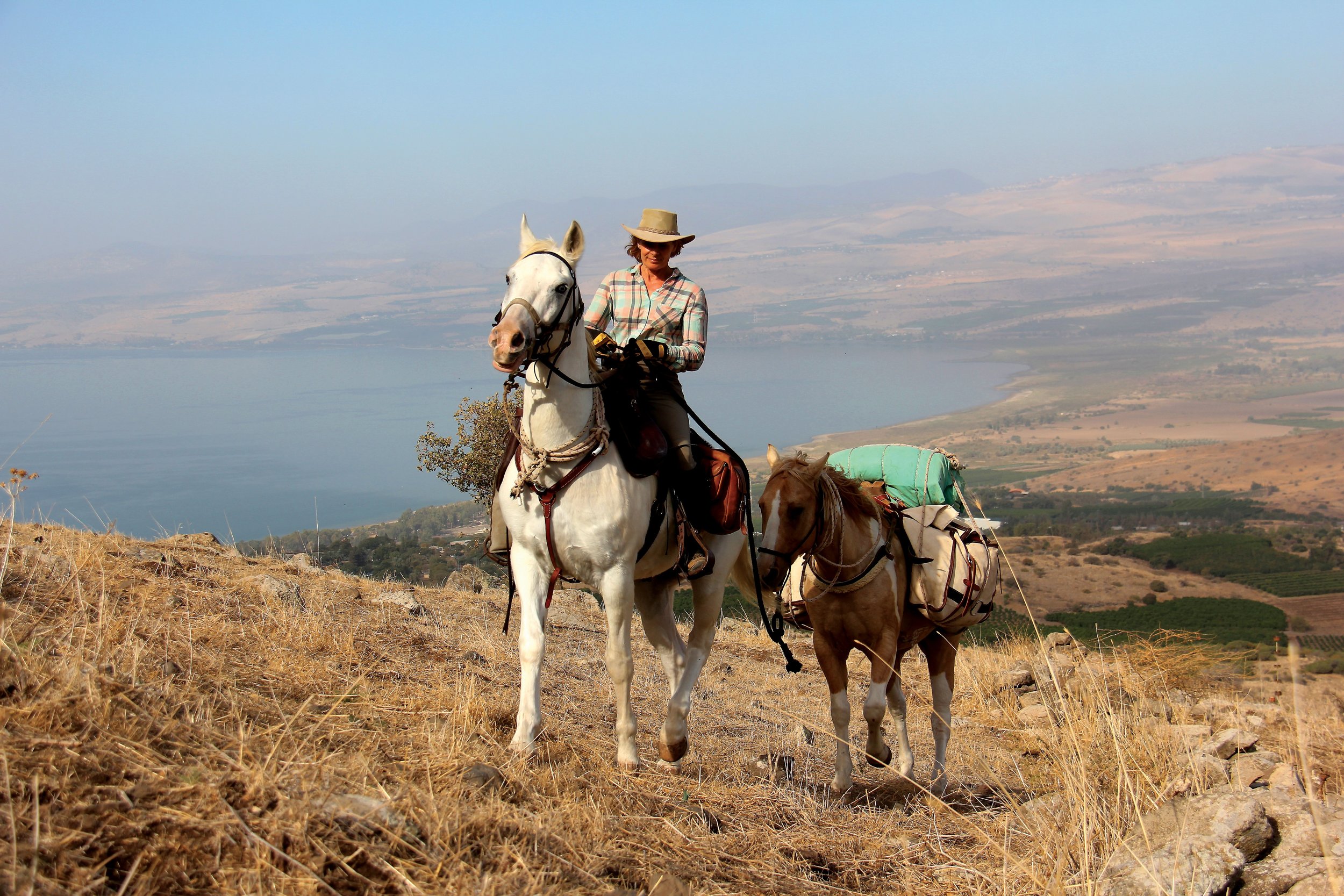 TE-R riding around Israel.jpg