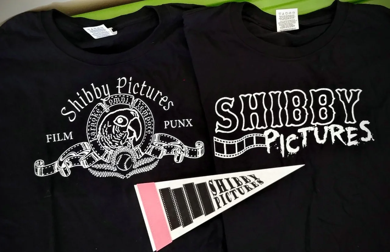 I won’t be getting these onto my website until after the new year, so if ya want to order one of these shirts from me, I’m home for the next 3 days and will be able to mail them out. $10-$15 bucks, free shipping, and I’ll throw in a baseball pennant that NOBODY in Europe wanted to buy! Only chance to order these for at least the next month! Venmo @Shibbypictures, PayPal Jak@shibbypictures.com!