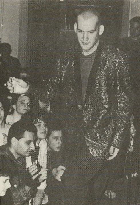 publiccollectors :
Ian MacKaye of the band Minor Threat, looking particularly dapper in this photo by Jim Saah from Zone V Fanzine/Photozine , Wheaton, Maryland, 1983. Download a PDF of the entire issue here .