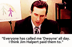 tumblr_lrhnb3sGYb1qcmbd6o13_r1_250.gif