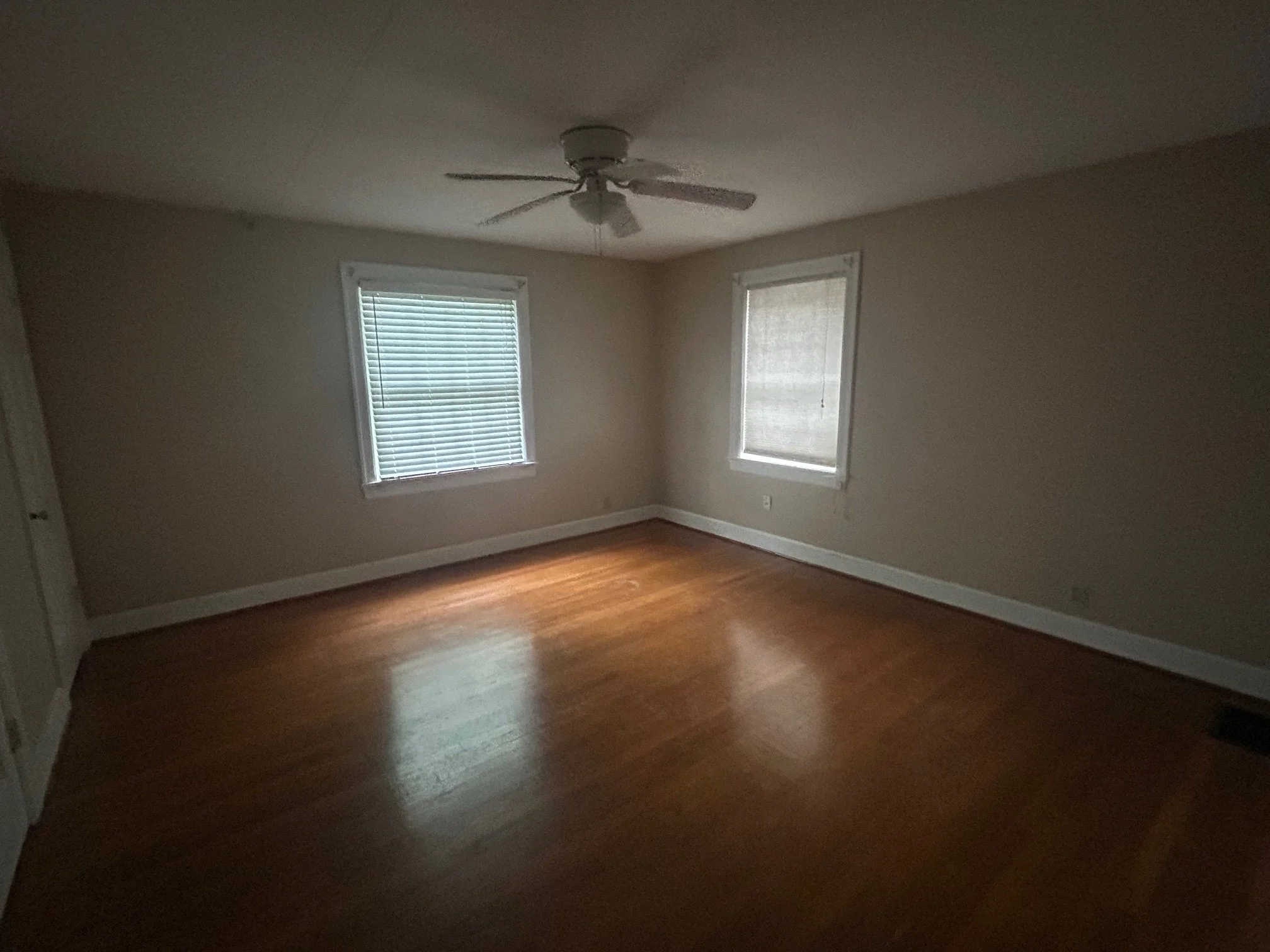 2nd fl large room.jpeg