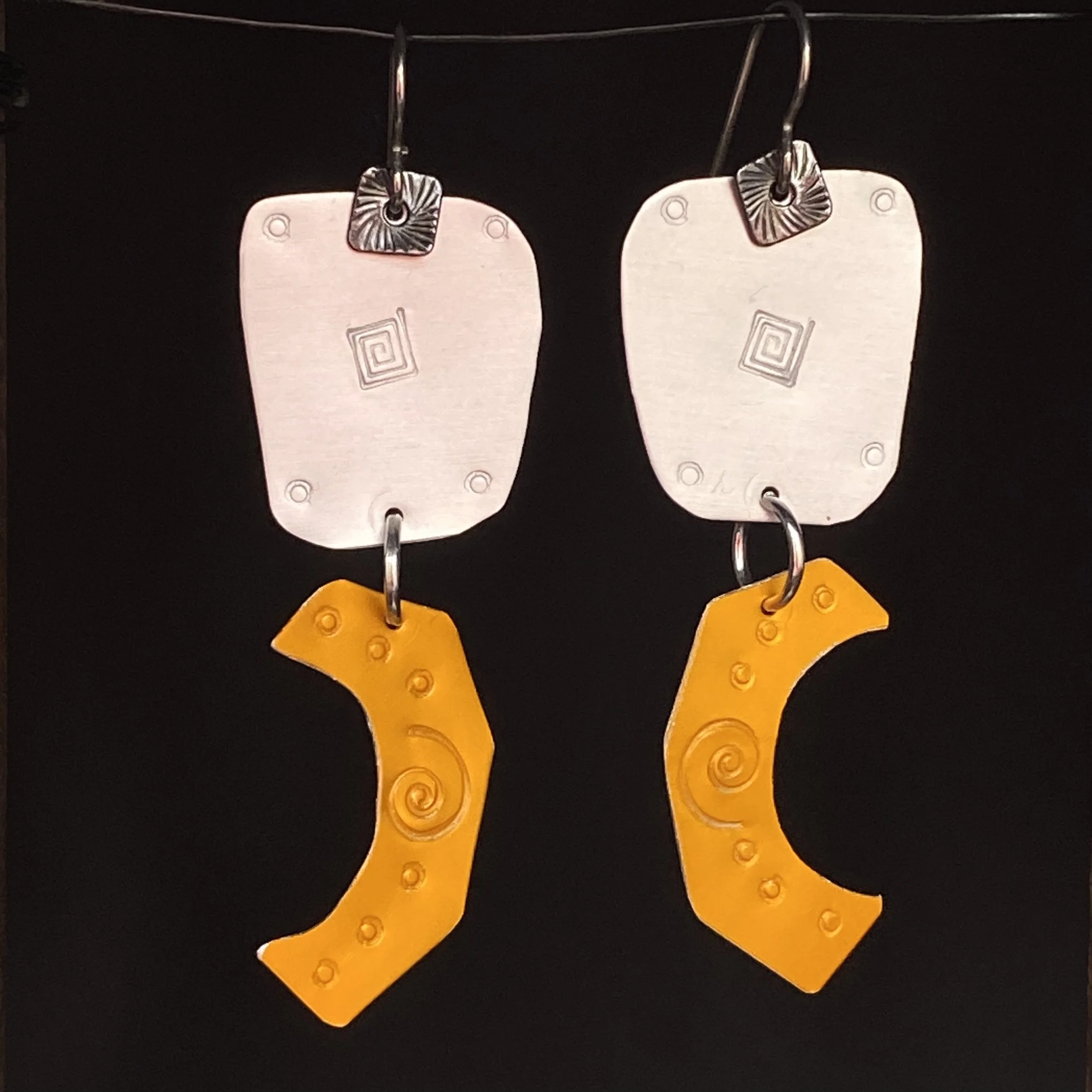 Mid Century Modern: 2023