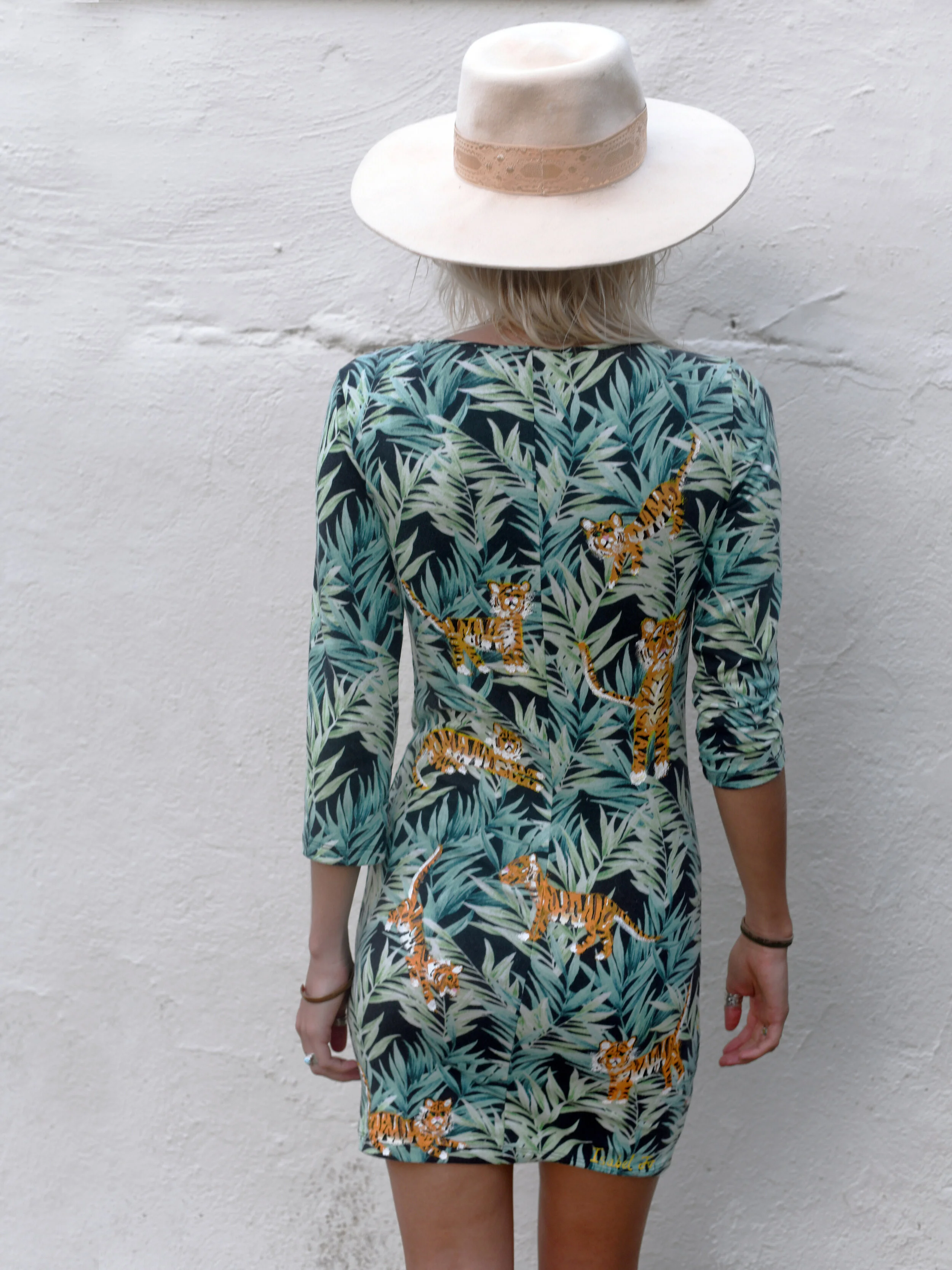 A52704B3-590D-431C-80E2-E6C2BECC1ADE