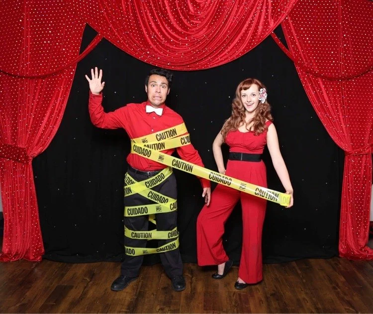 Strolling Magician Los Angeles for Client Holiday Events