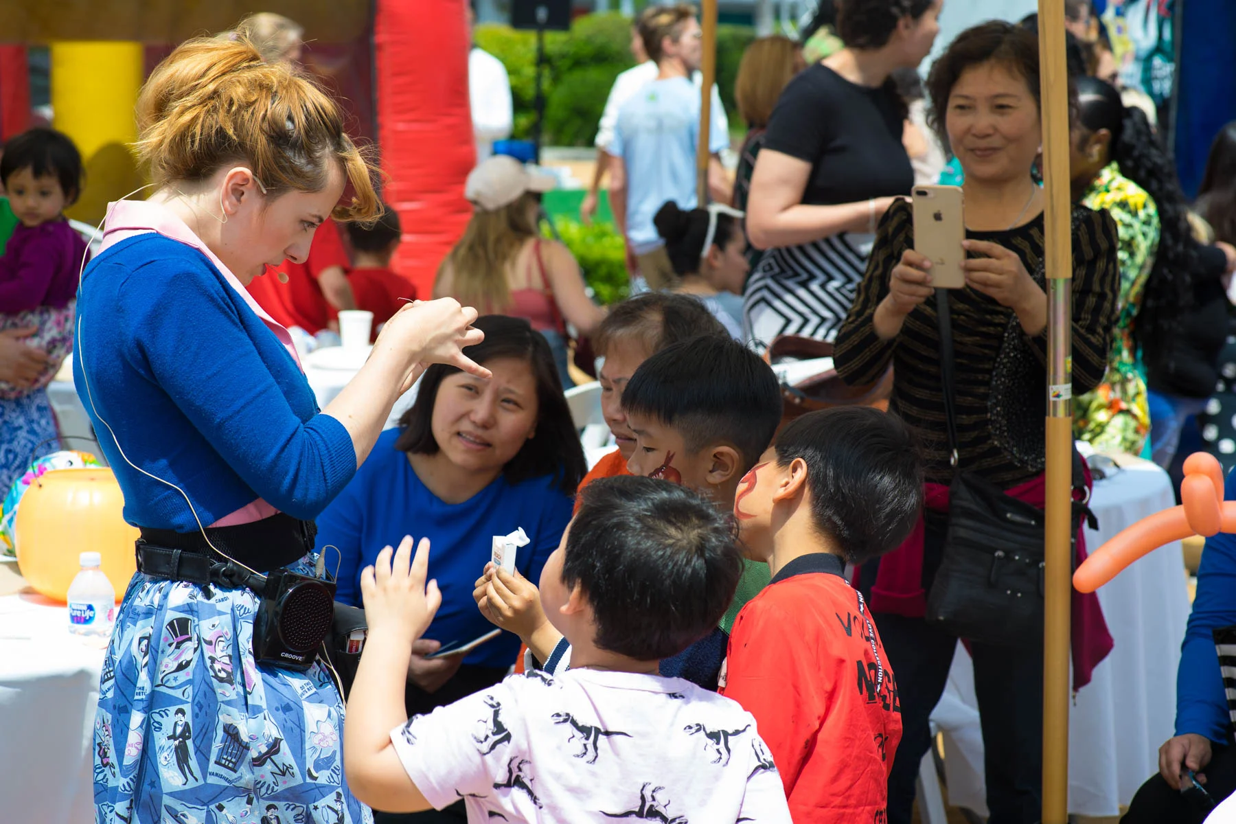 Seattle Magician: Planning an Outdoor or Summer Event