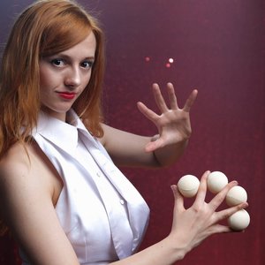 Magical Katrina Award Winning Female Magician Los Angeles Magician