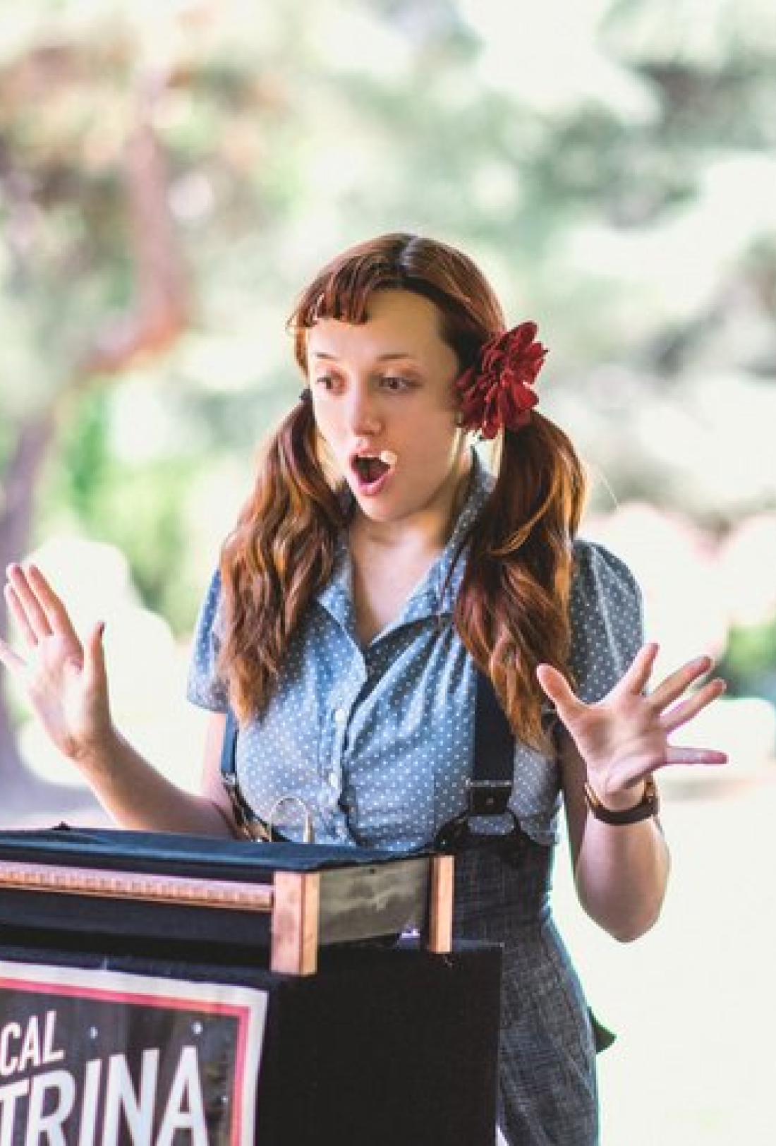 Experience Wonder with a Honolulu Magician