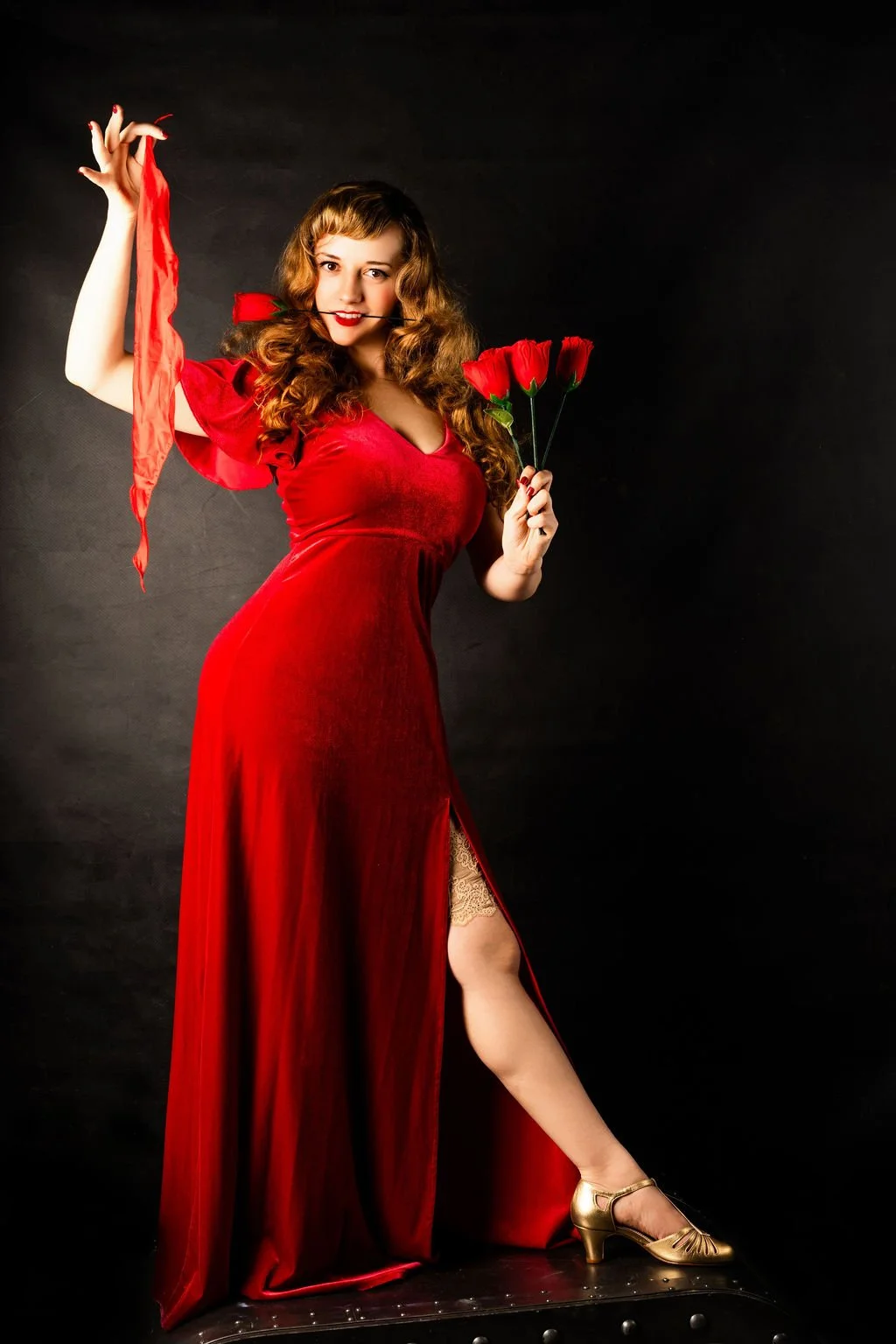 Seattle Magician: Elevate Your Event with Magical Katrina