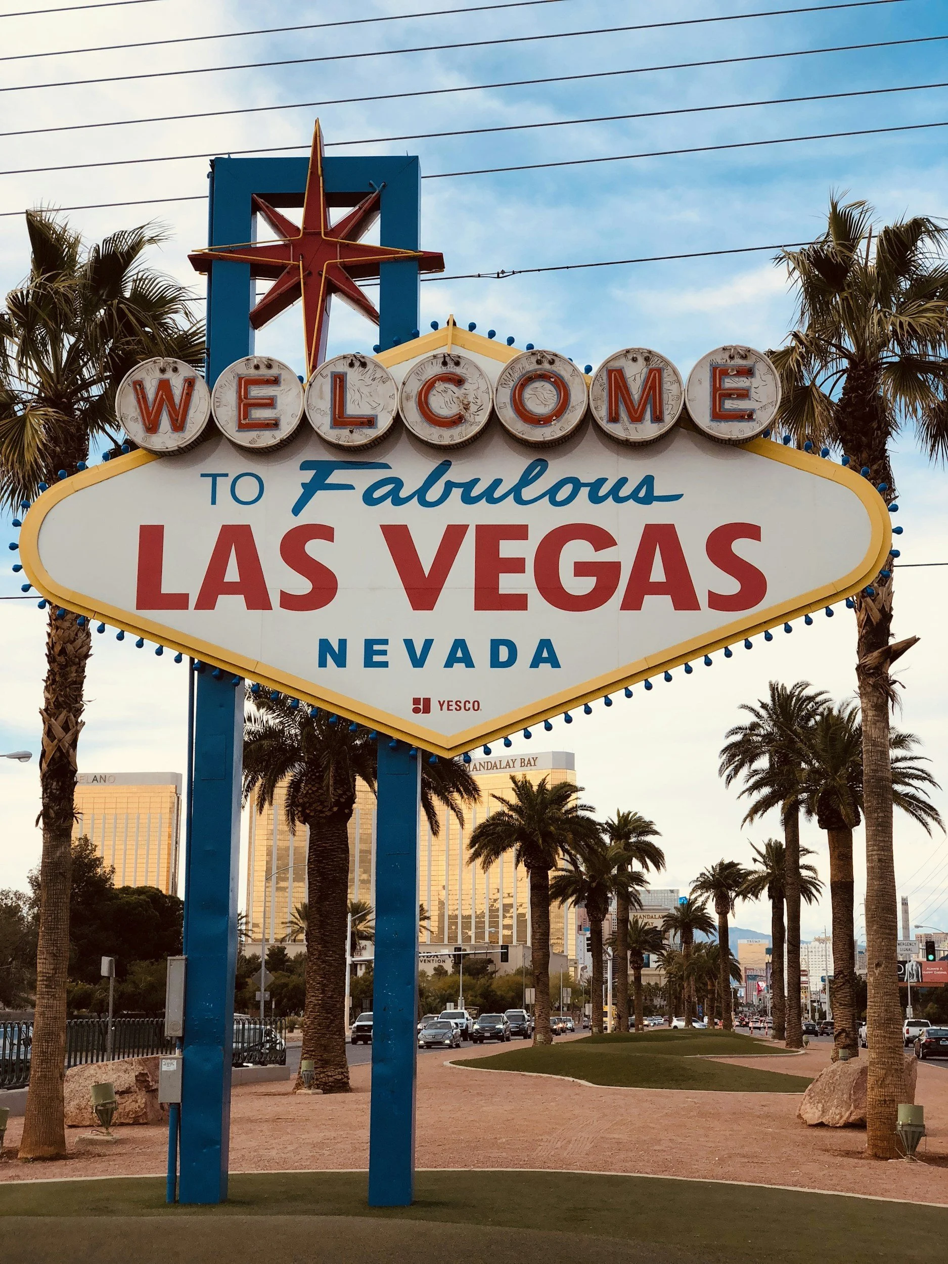 Las Vegas Magicians for Hire: The Different Types and Which One Your Event Needs
