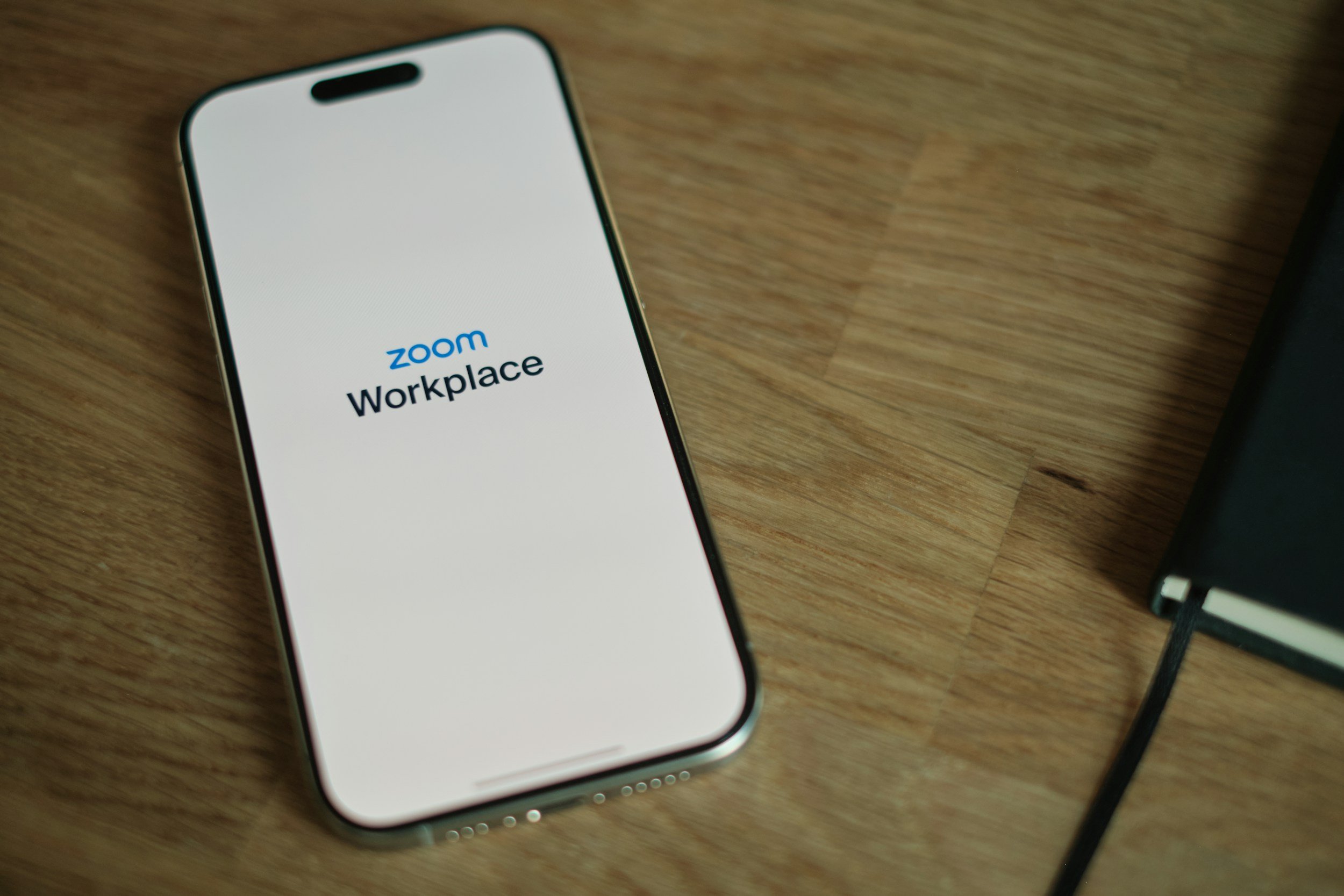 Magician for Zoom Party: Virtual School and University Reunions