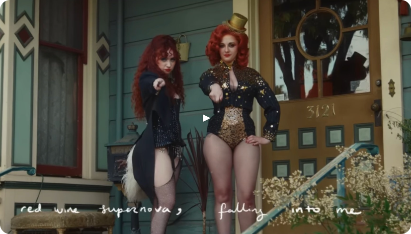 Female Magician: How Magical Katrina Elevates Every Event with Professional Magic