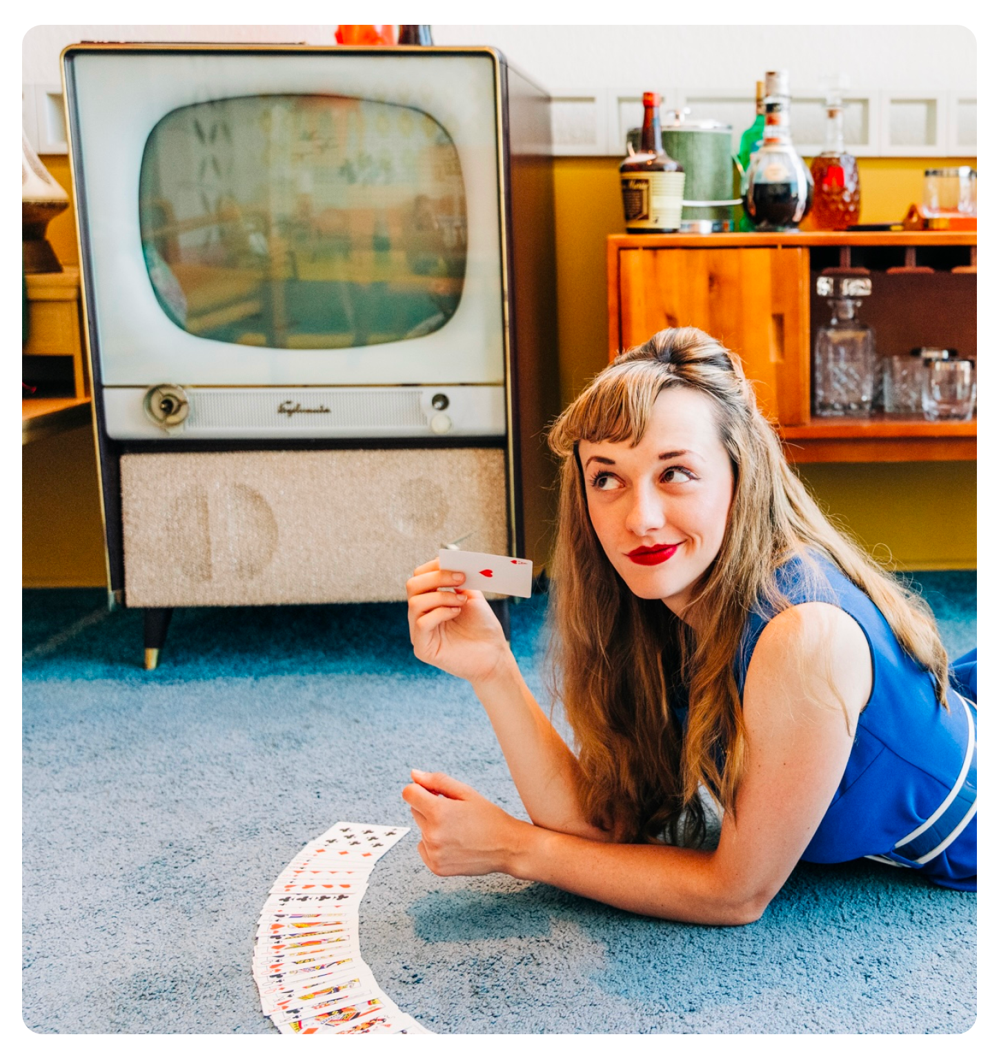 The Real Benefits of Online Entertainment (And Why a Virtual Mentalist Might Be the Smartest Pick)