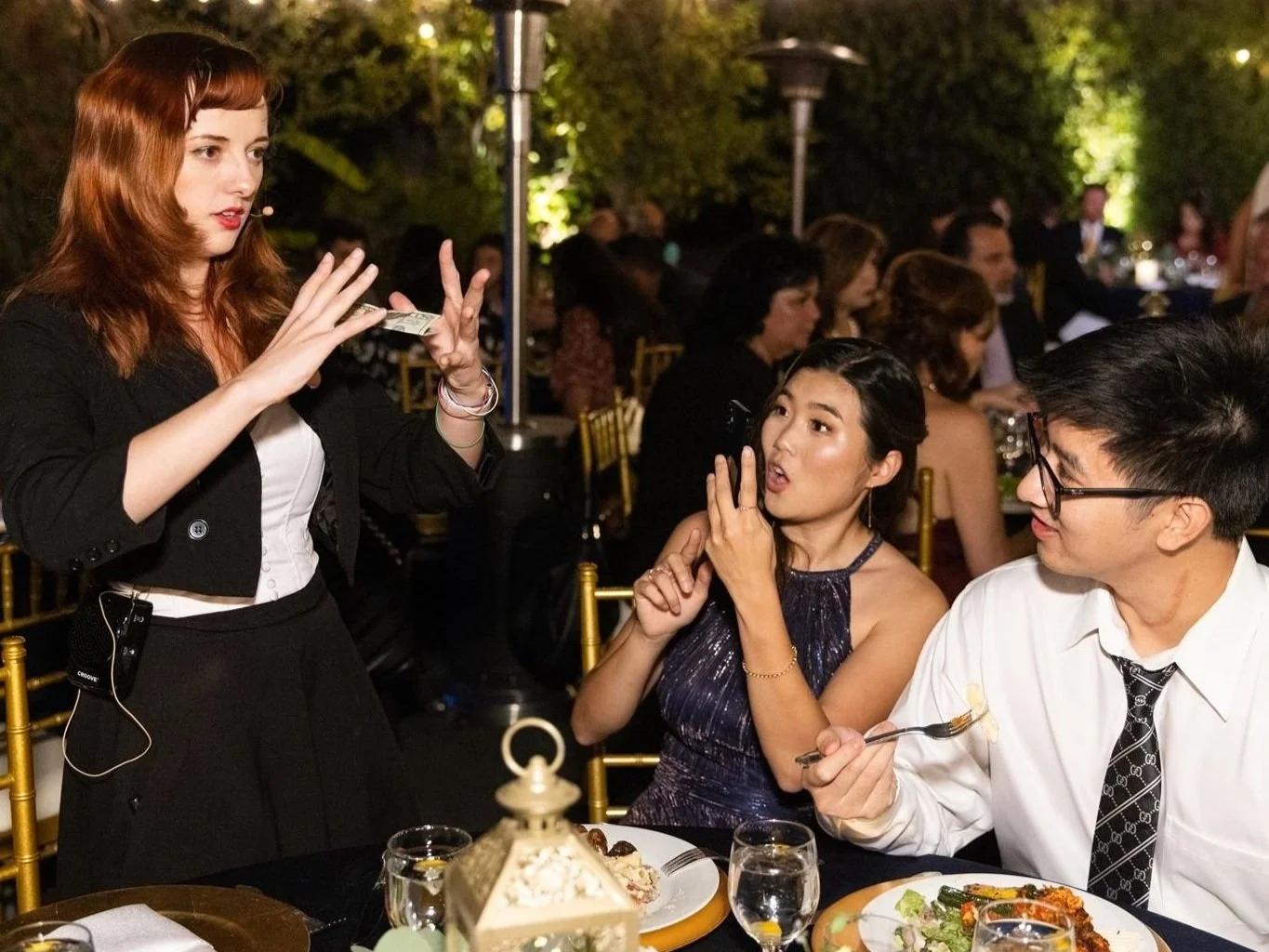 Magicians Strolling: The Most Interactive Entertainment for Modern Events