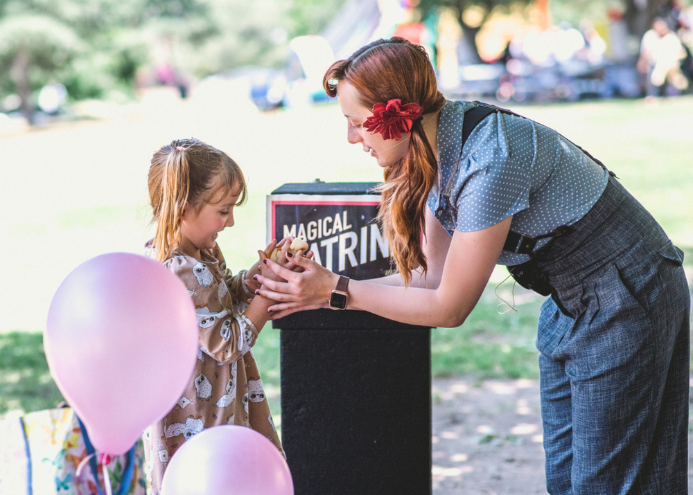 magic castle magician female katrina kroetch