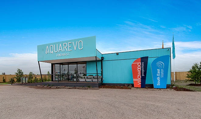 aquarevo_salesoffice1_2.jpg