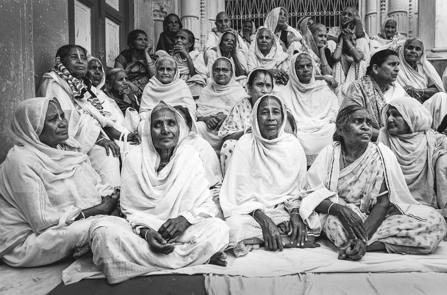 social gathering of widows of vrindavan by prathamesh dixit.jpg