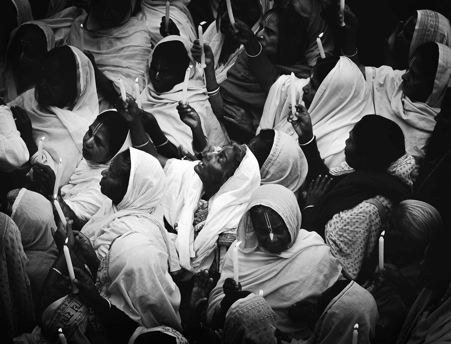 widows of vrindavan in prayers by prathamesh dixit.jpg