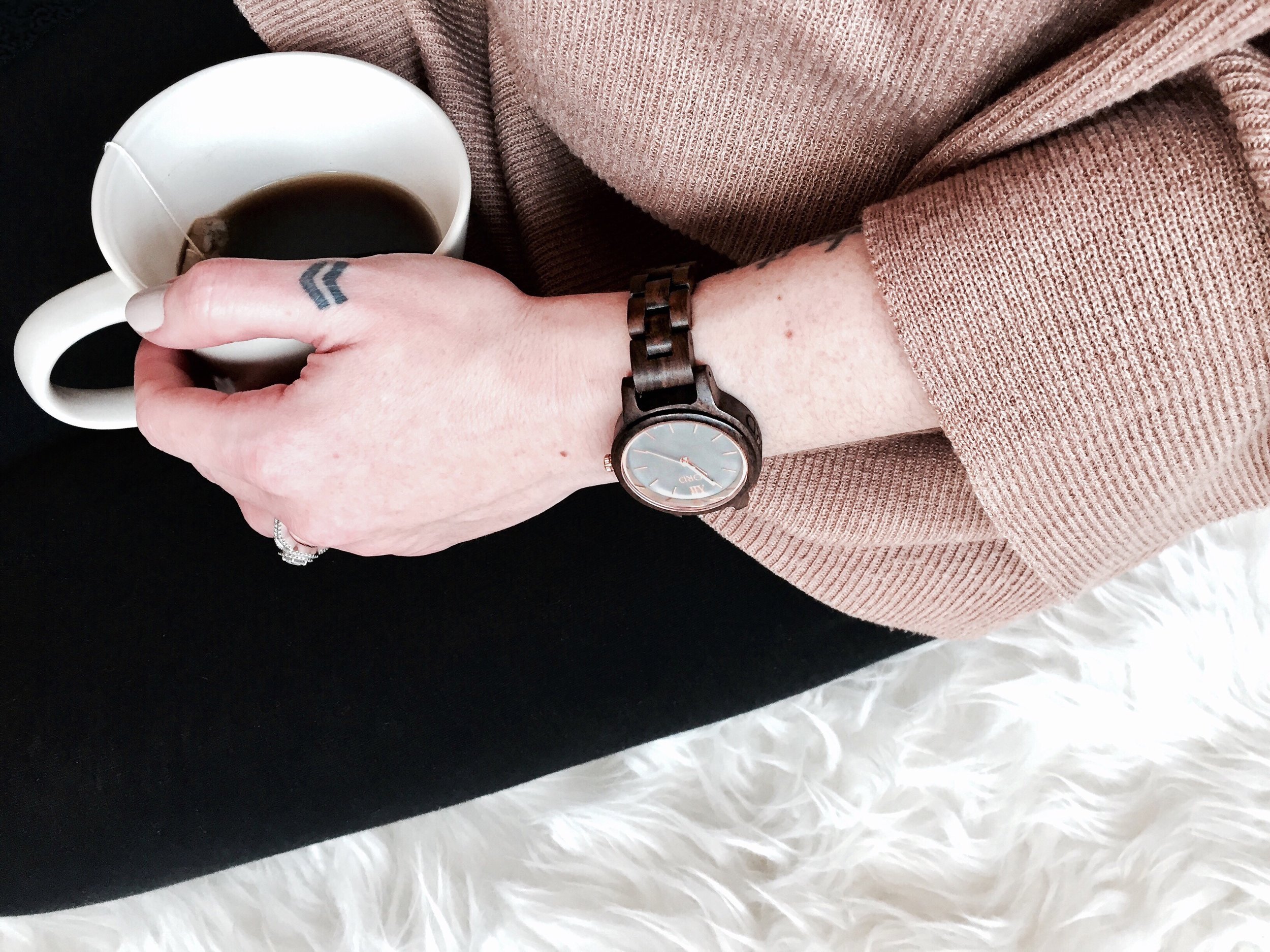 Three Reasons to Celebrate Yourself Today: A Giveaway with JORD | tawnimarie.com | JORD watch, kindle, glasses, coffee, self care, celebrate yourself