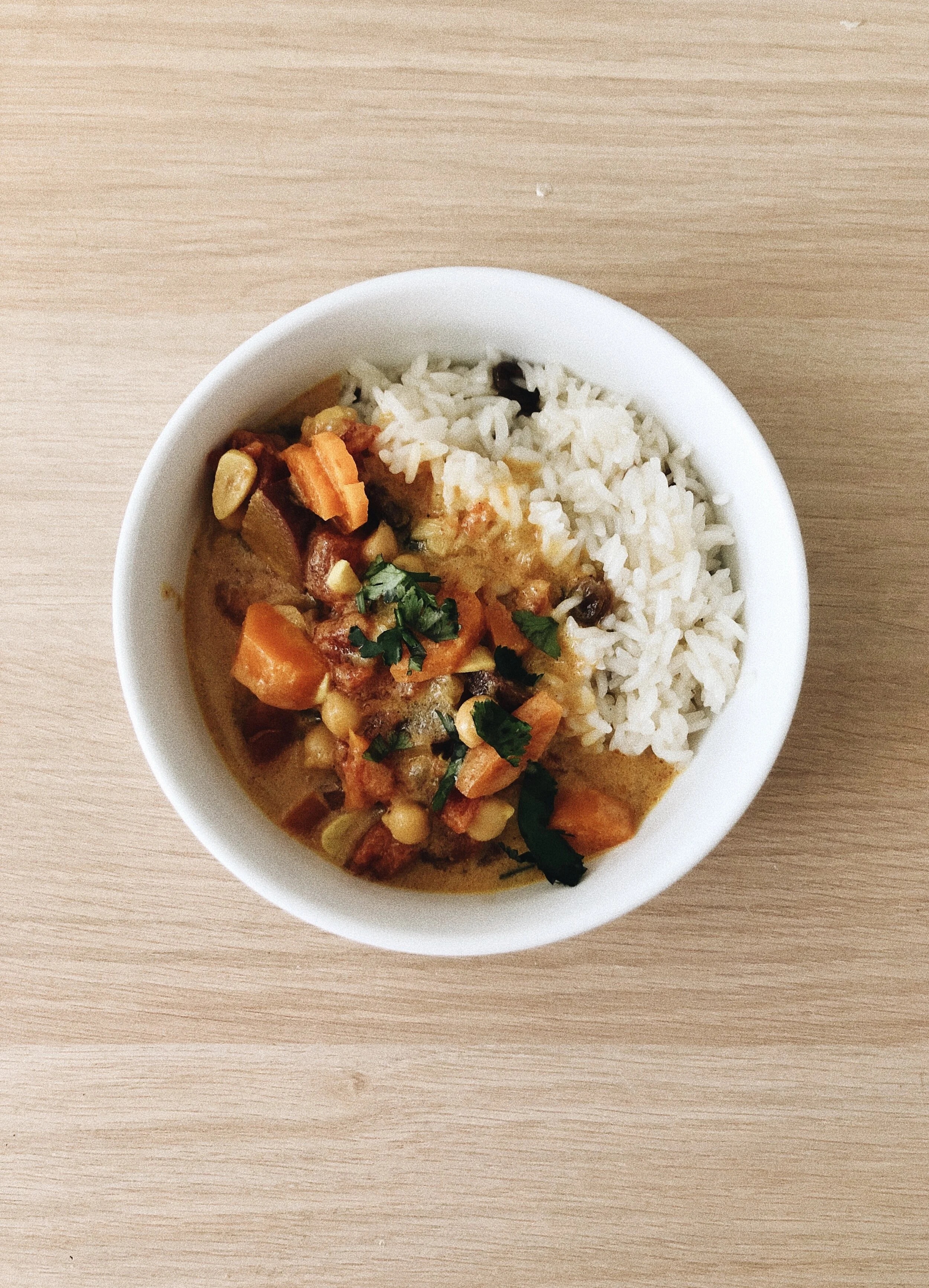 Caril de Grão e Batata Doce