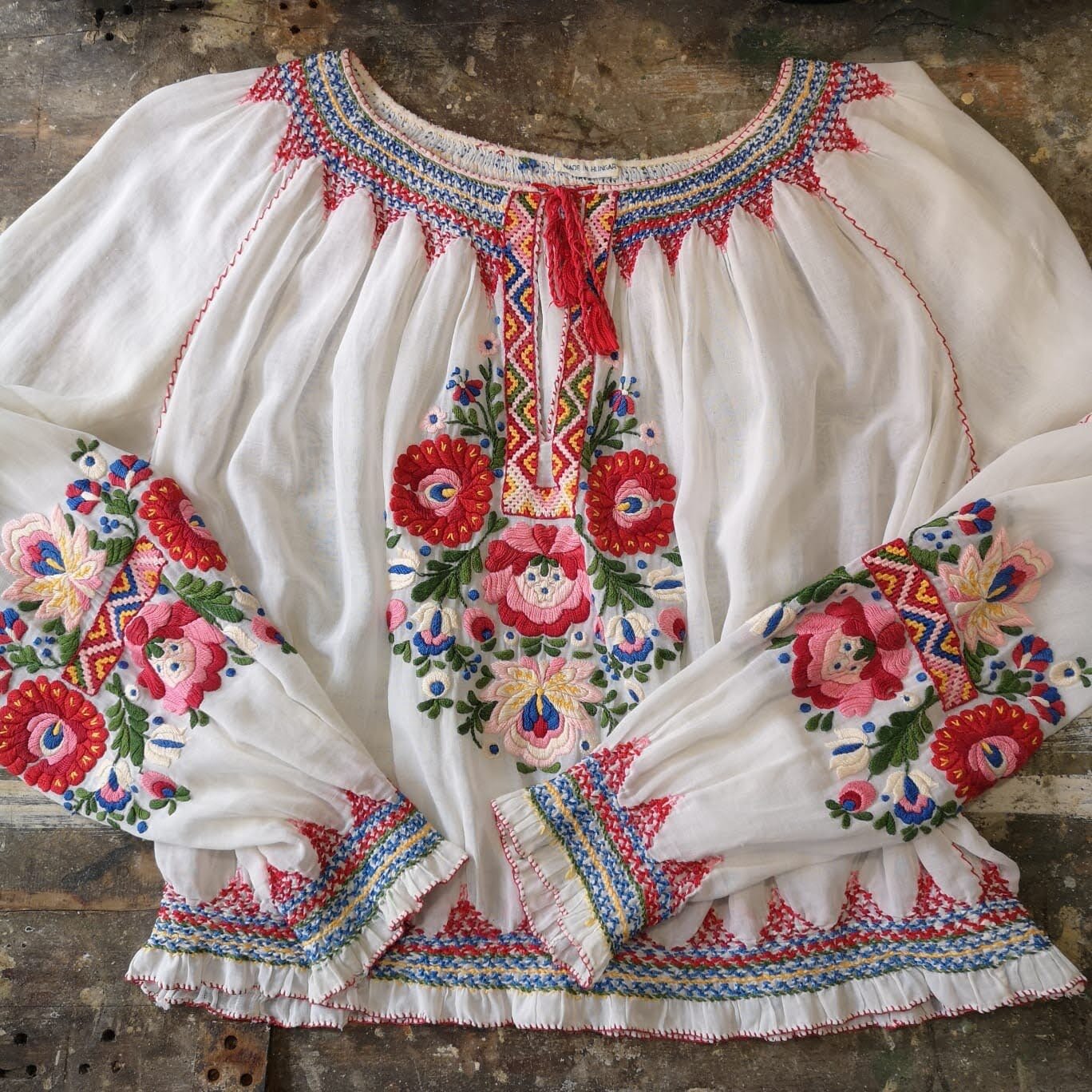 Sunless_Antiques_1930sHungarianblouse.jpg