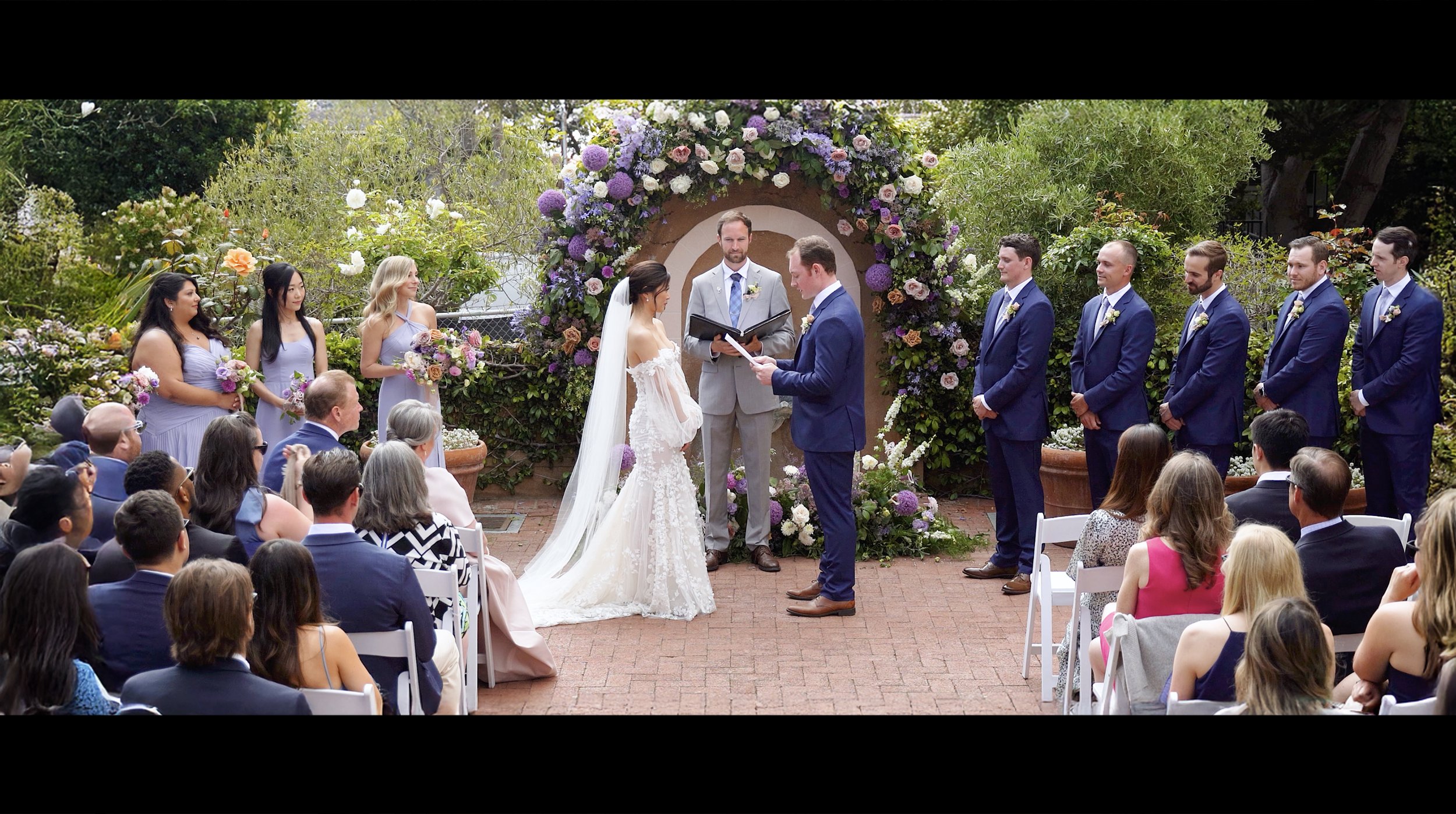Is a First Look Right for Your Wedding? Here's What Couples Should Consider