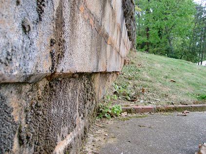 Cracks With Displacement Compromises Wall Strength