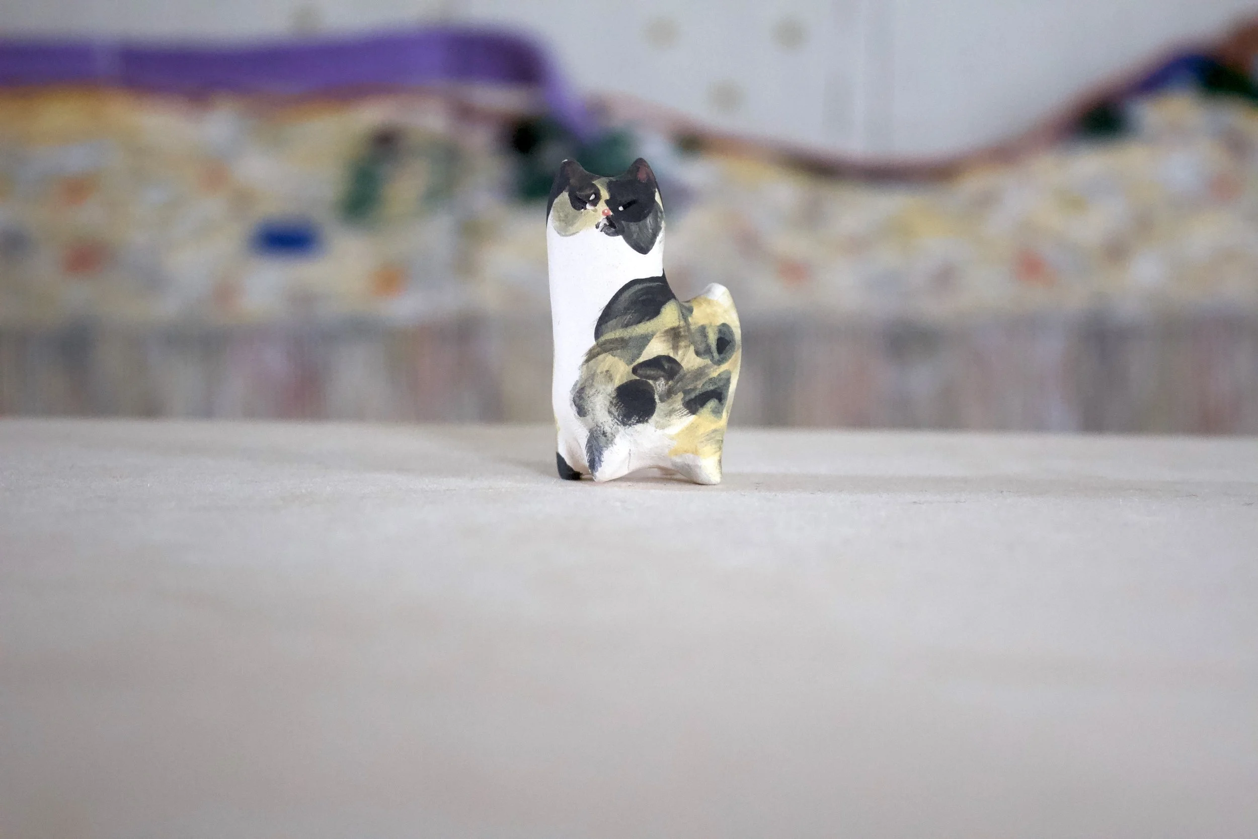 Calico Cat with One Eye No 2 - Classic Cat Sculpture with Food Bowl