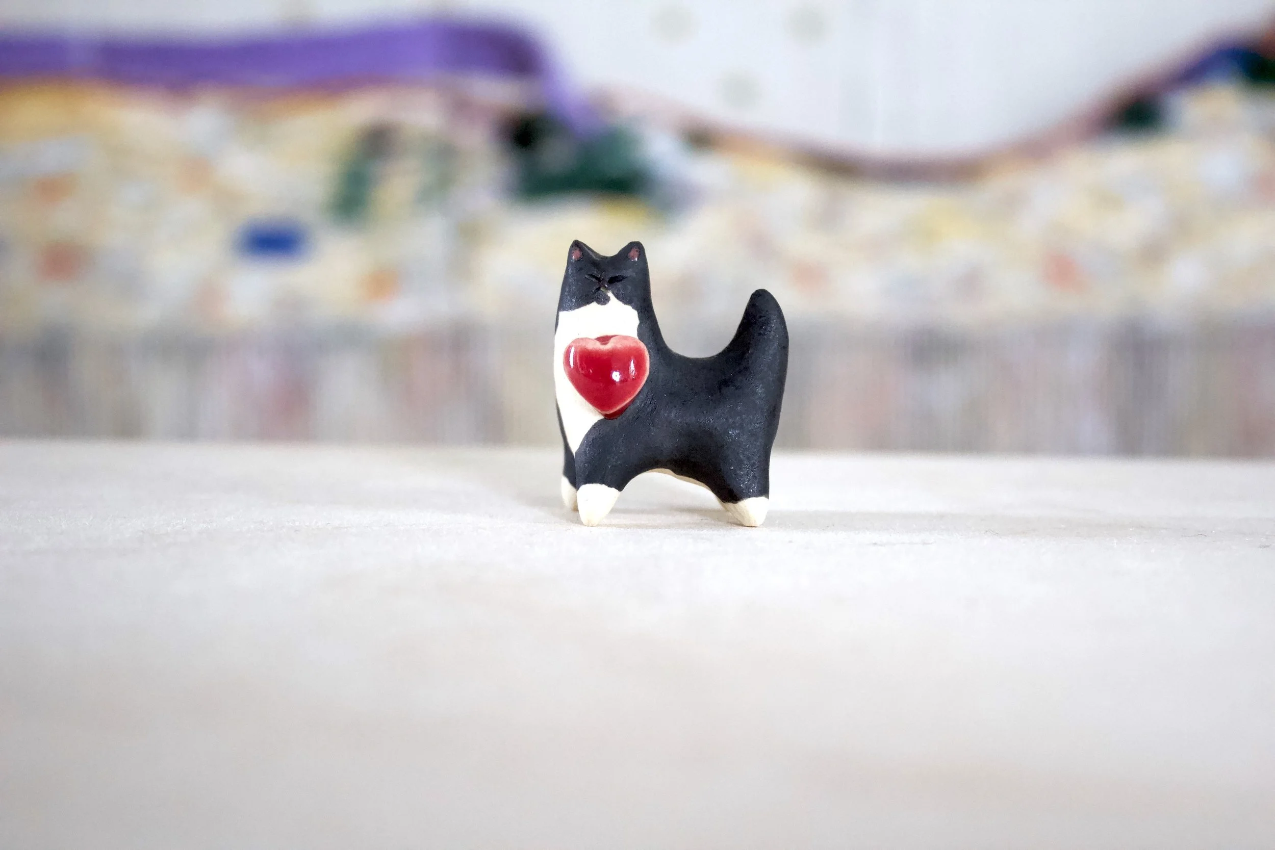Tuxedo Cat with Red Heart - Cat Sculpture with Food Bowl
