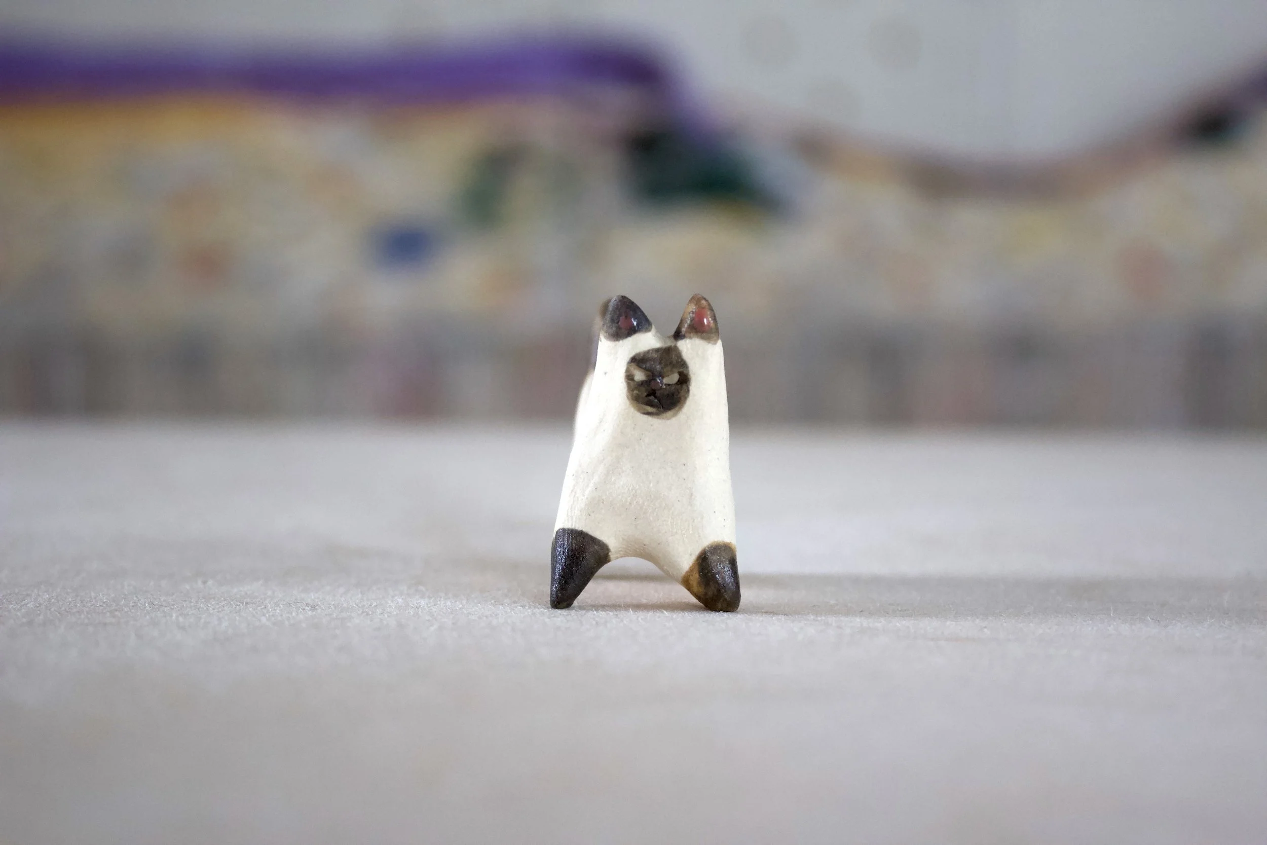 Siamese Cat No. C - Classic Cat Sculpture with Food Bowl