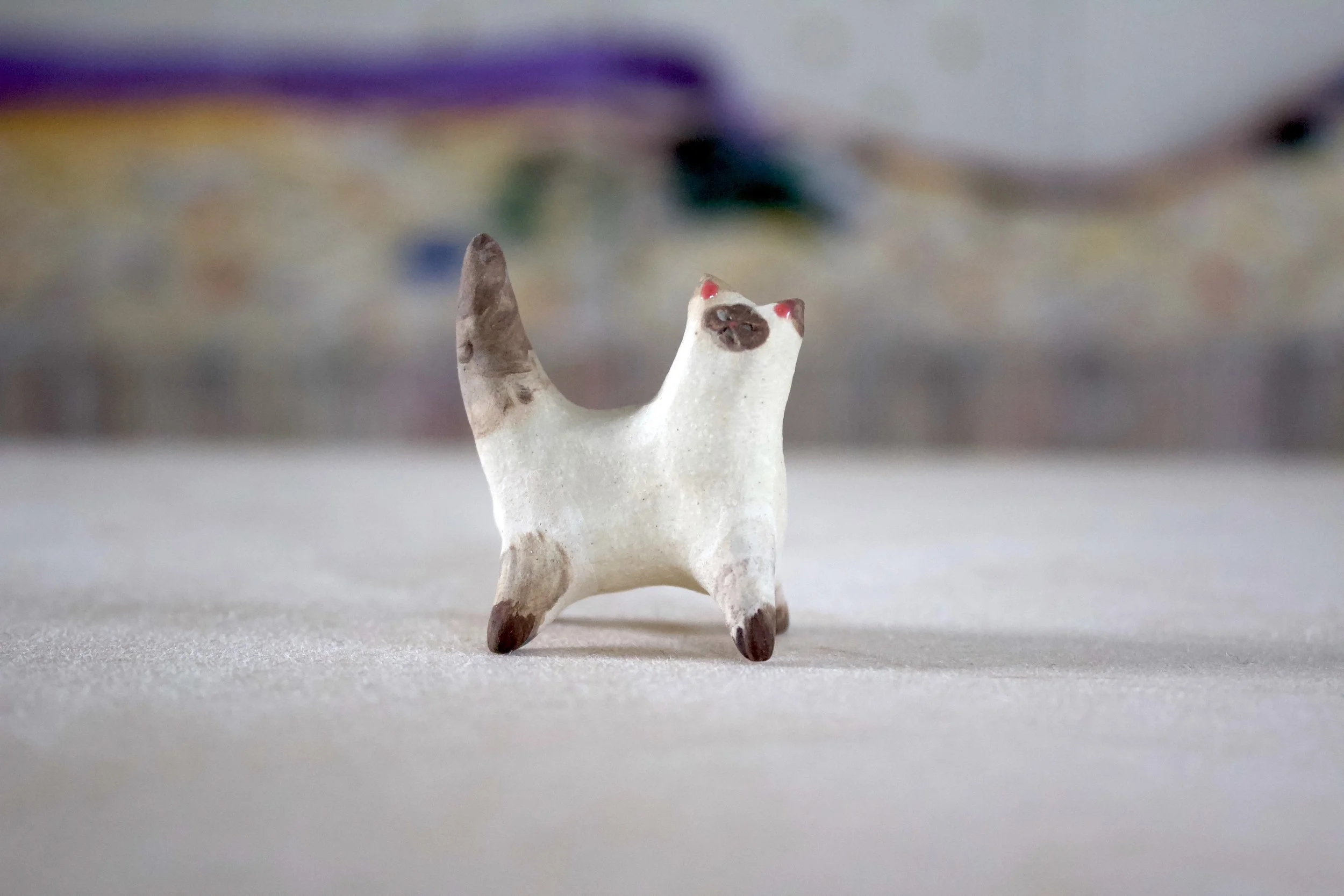 Siamese Cat No. A - Classic Cat Sculpture with Food Bowl
