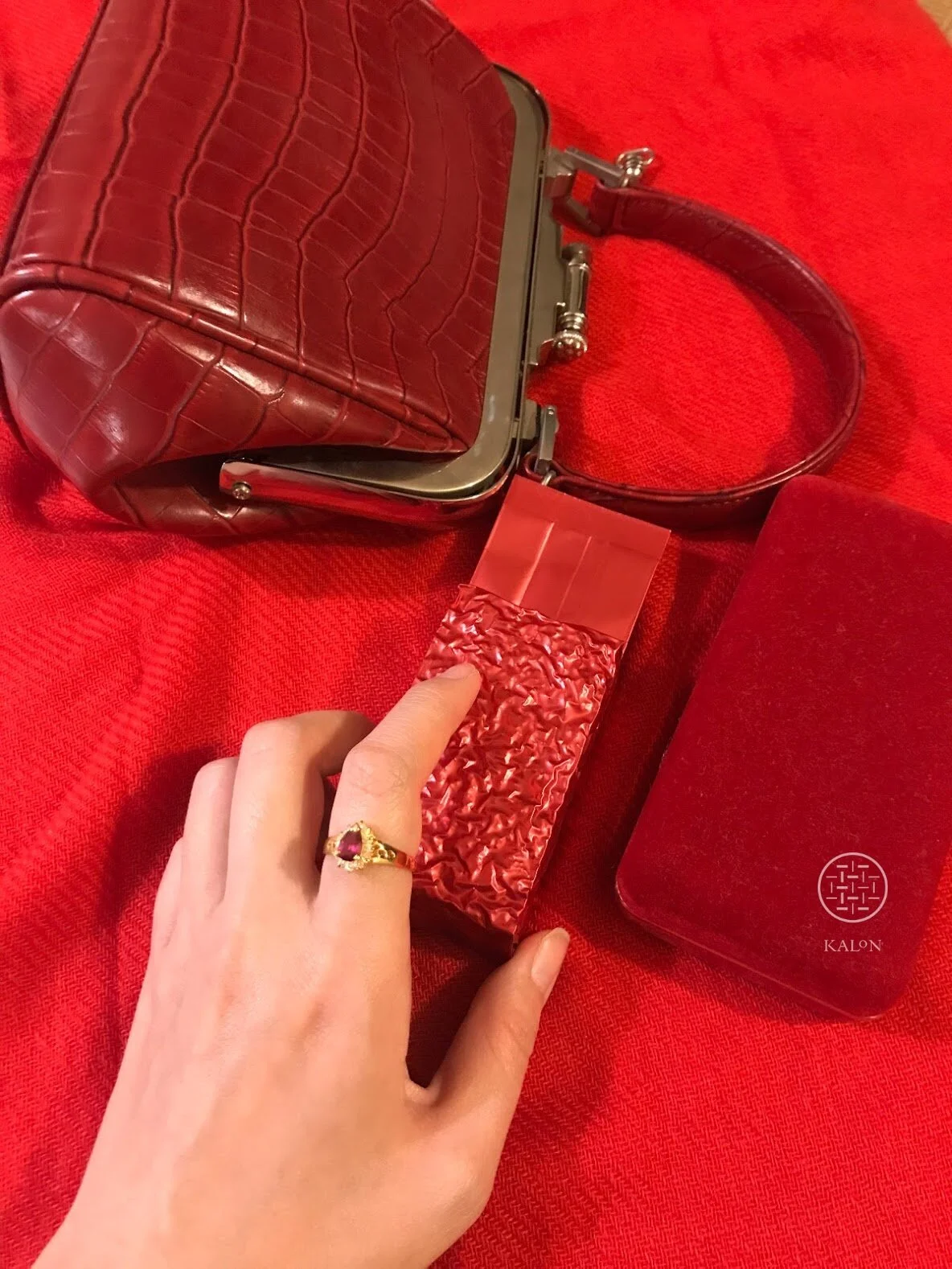 那個始終沒送出去的問候在腦中縈繞