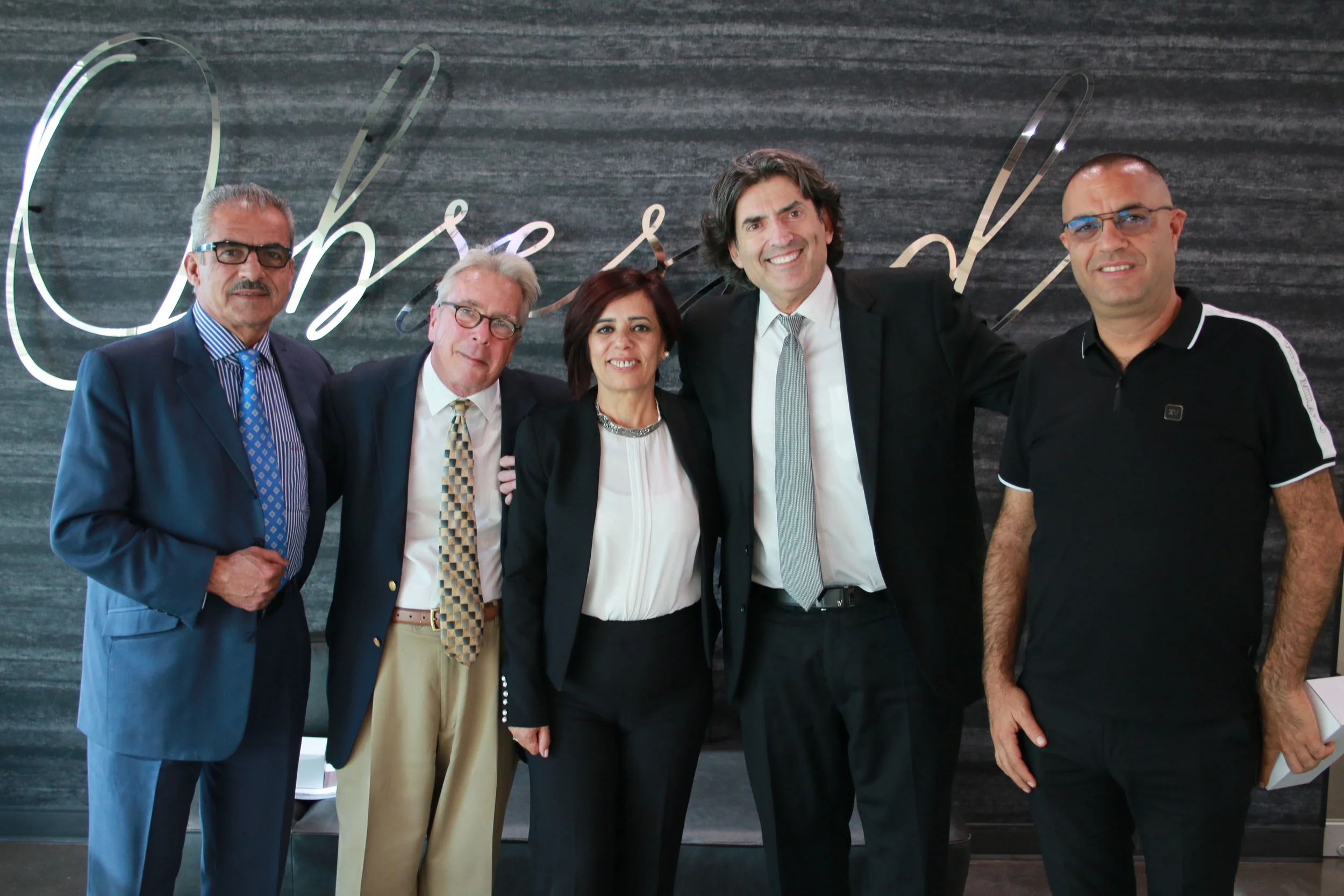 Global Growth &amp; Expansion Discussed at Annual Platinum Dealers Roundtable: Middle East, Philippines &amp; U.S. Representative