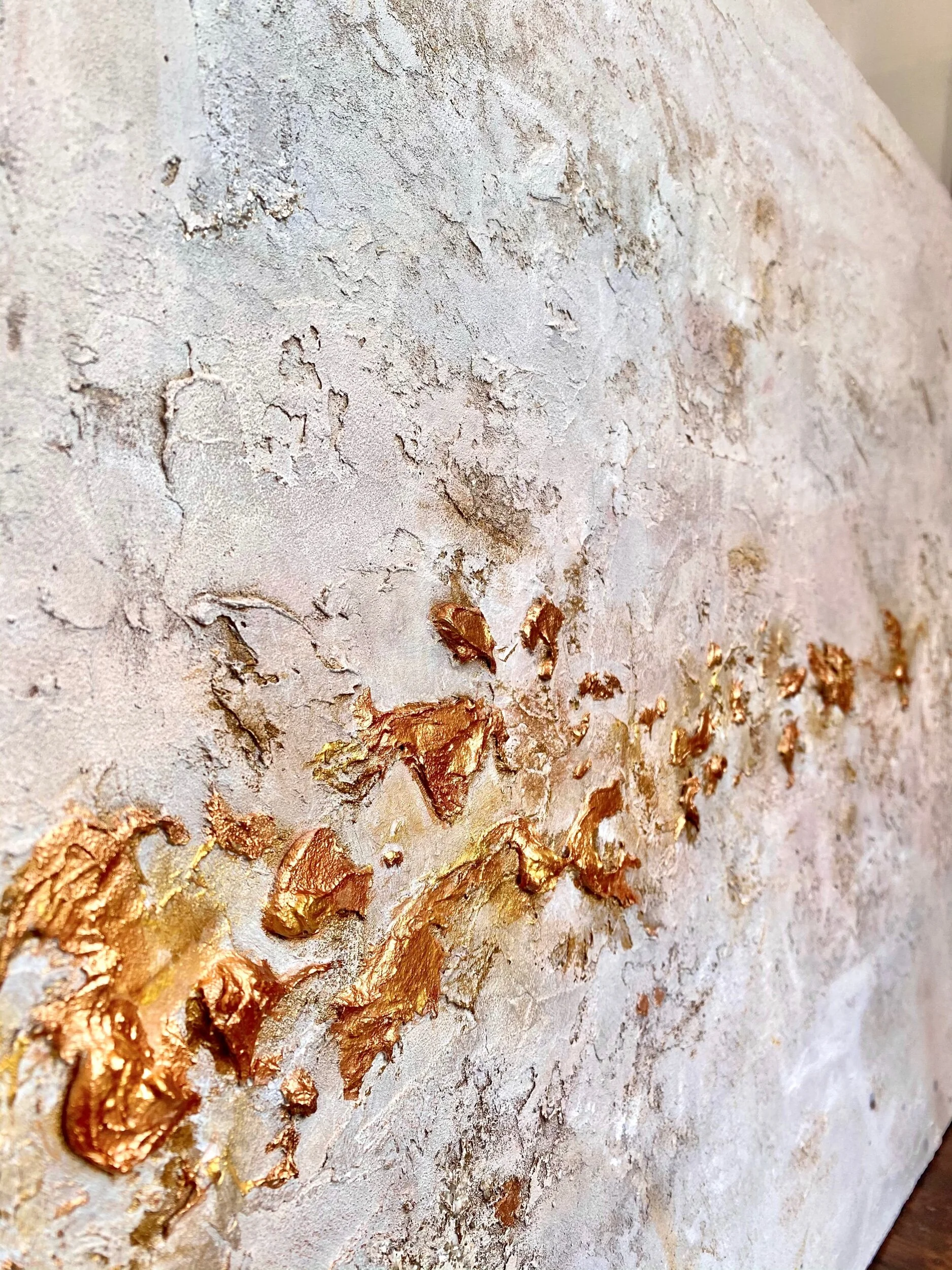 CFAC66AE-0744-41D2-852A-E97D2EFE17BD