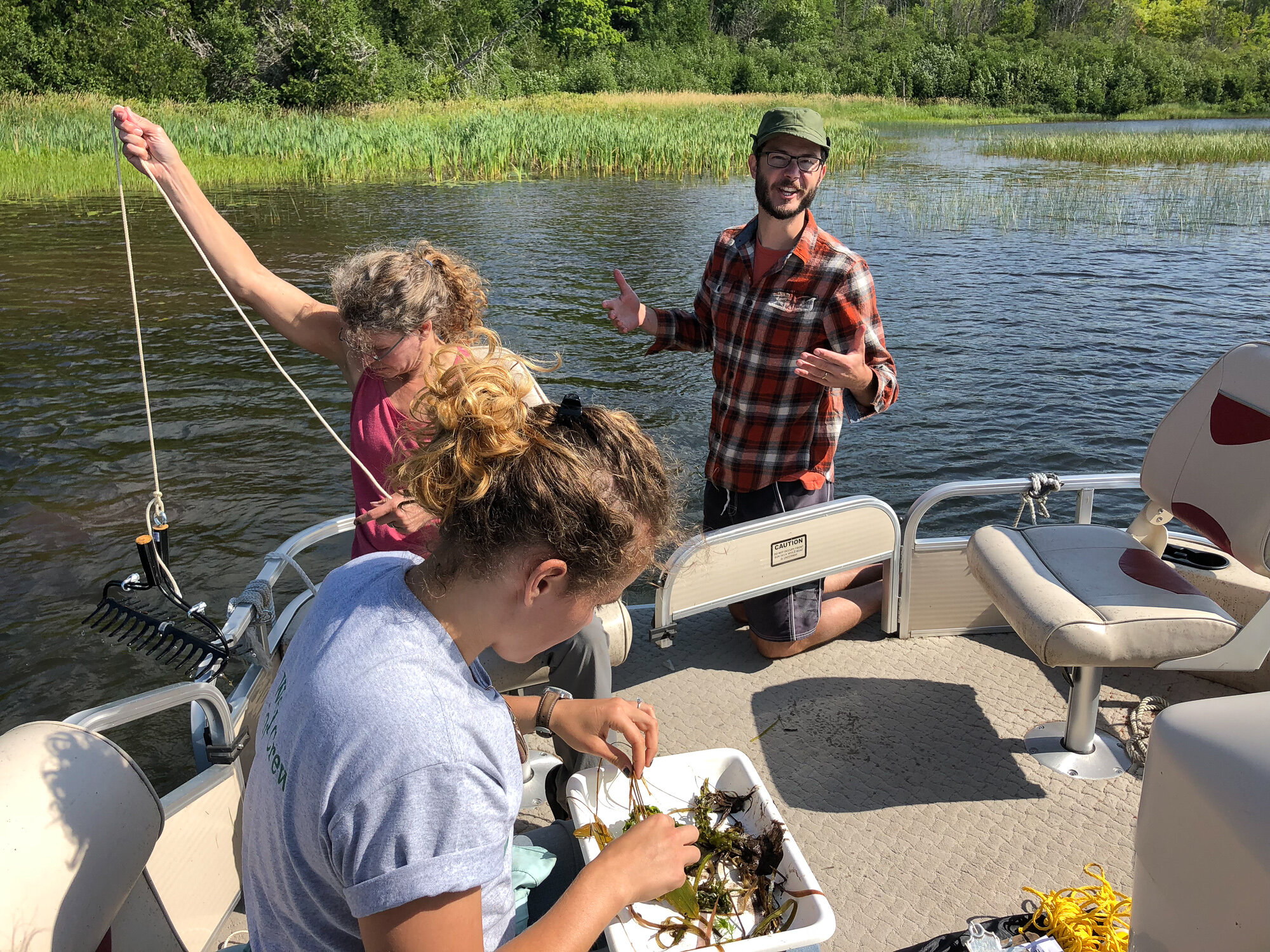   In 2018, Erick Elgin an MSU Extension limnologist came to Gratiot Lake to offer a free workshop on identification of aquatic invasive plants and training in protocol for monitoring for detection on inland lakes. This was part of GLC’s participation
